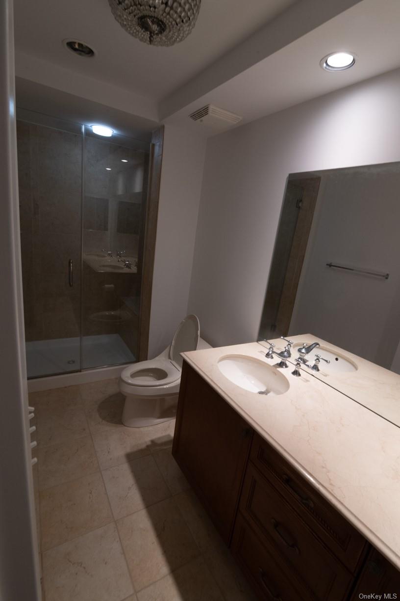 100 Harbor View Drive, Unit 251 photo 12