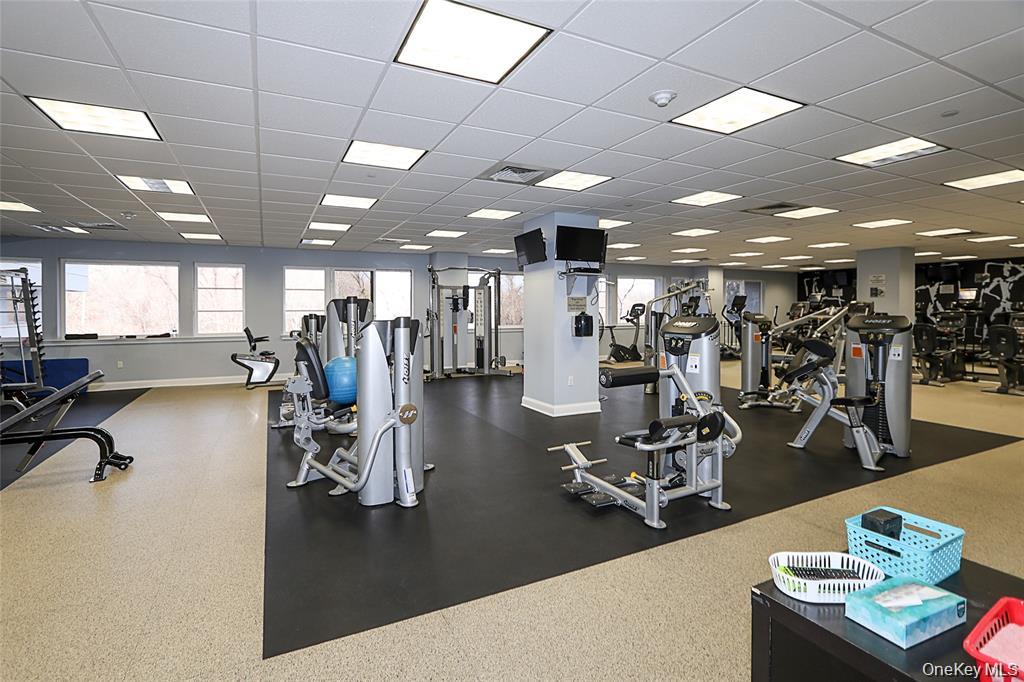 100 Harbor View Drive, Unit 251 photo 15