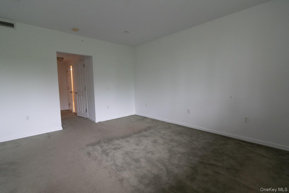 100 Harbor View Drive, Unit 251 photo 10
