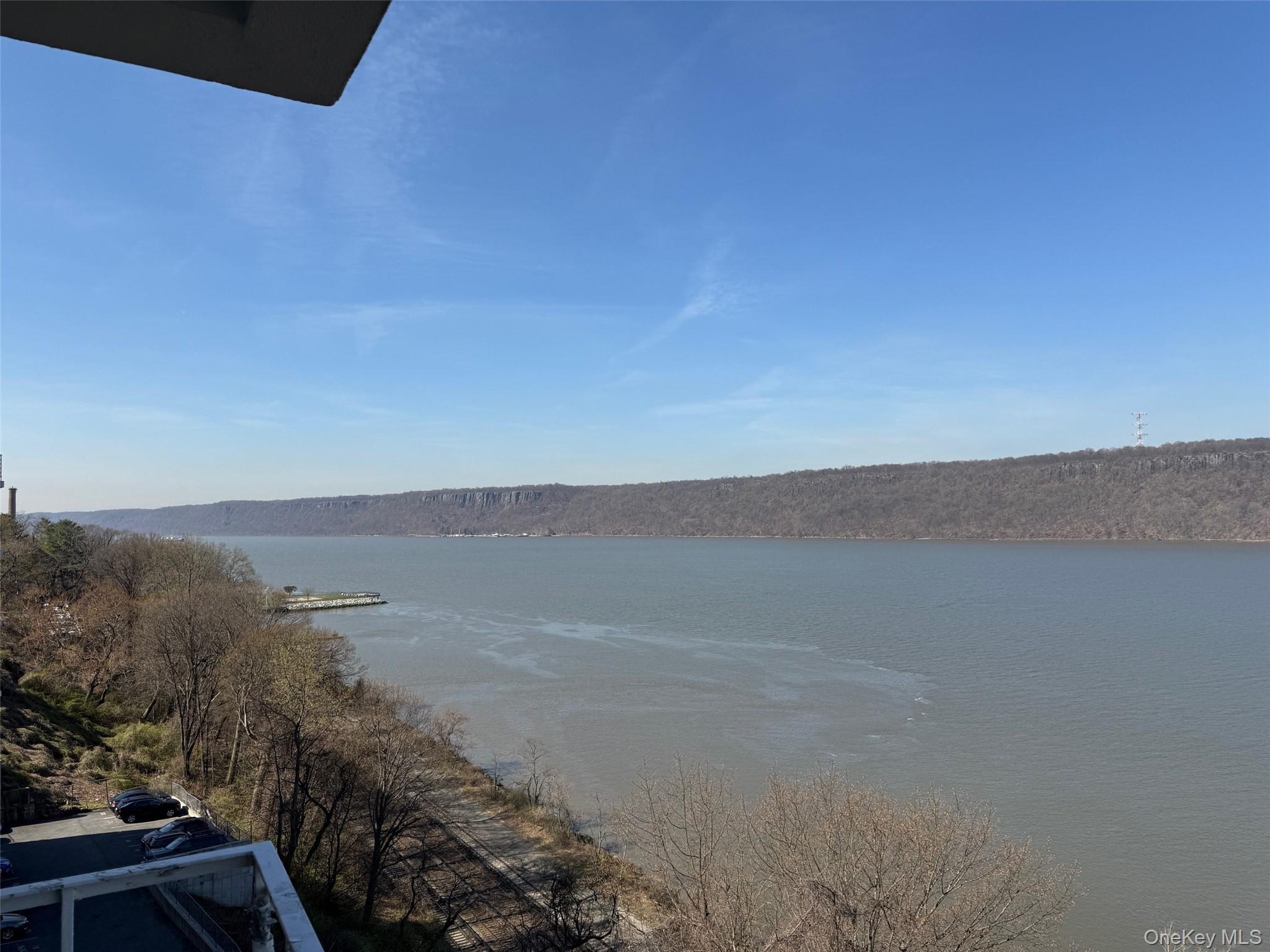 709 Waburton Avenue, Unit 7F photo 15