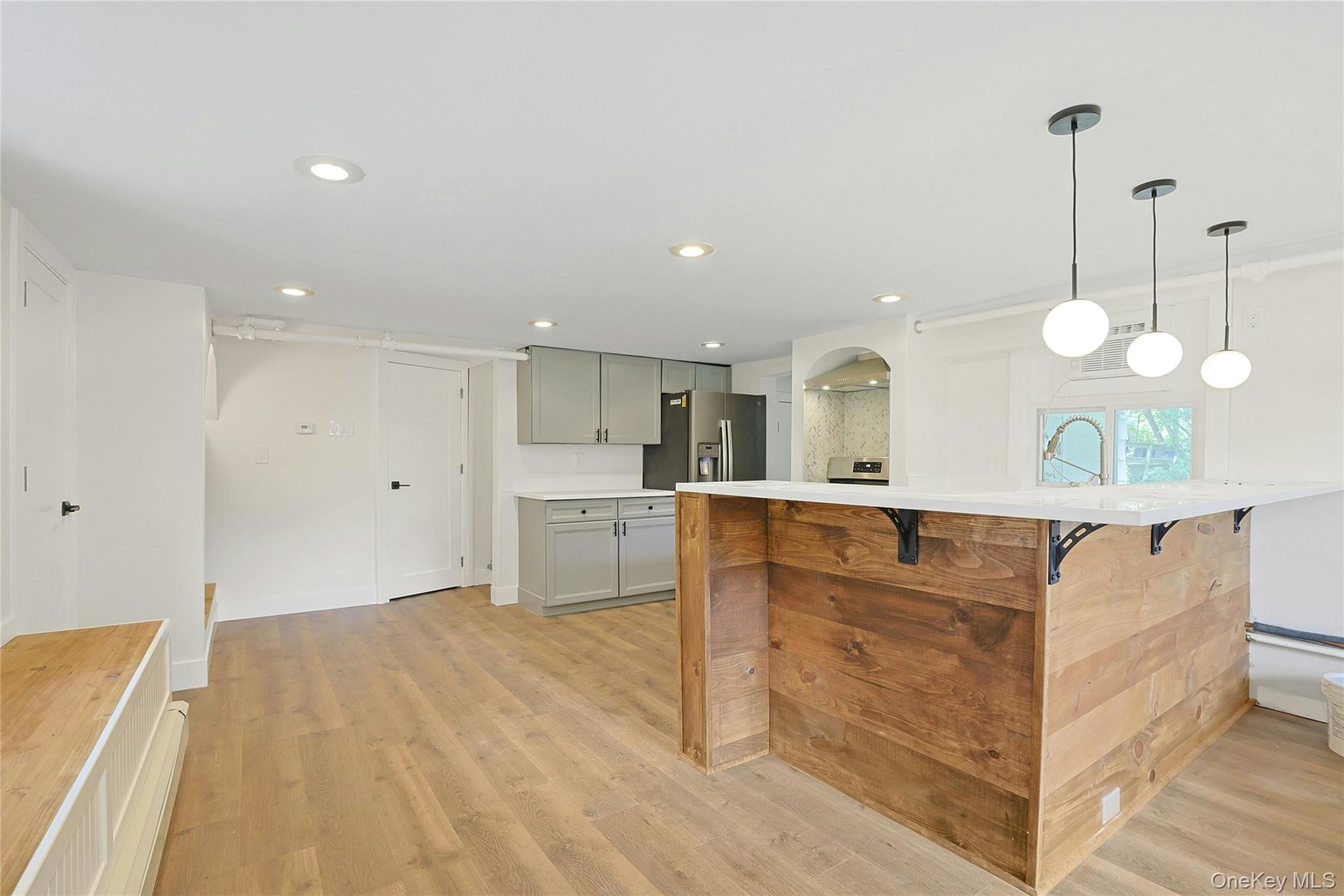 12 Shadyside Avenue – For Sale photo 25