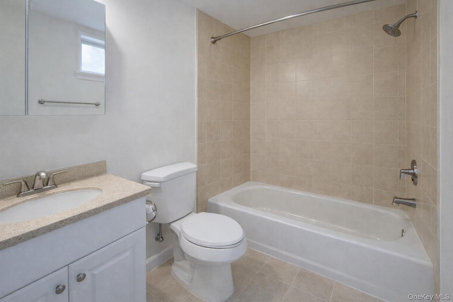 21 Stanton Corner Road, Unit 7 photo 3