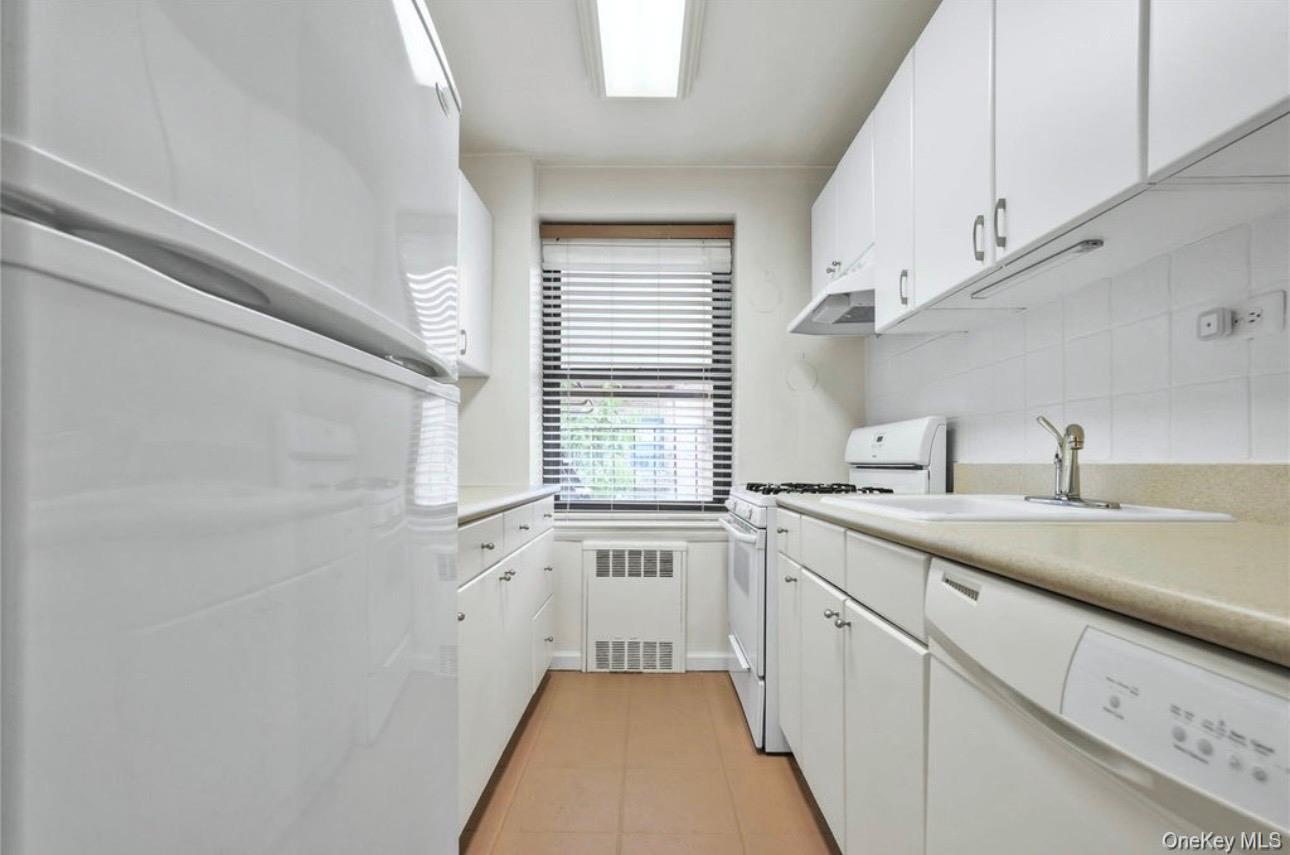 28-02 141st Street, Unit 1C photo 2