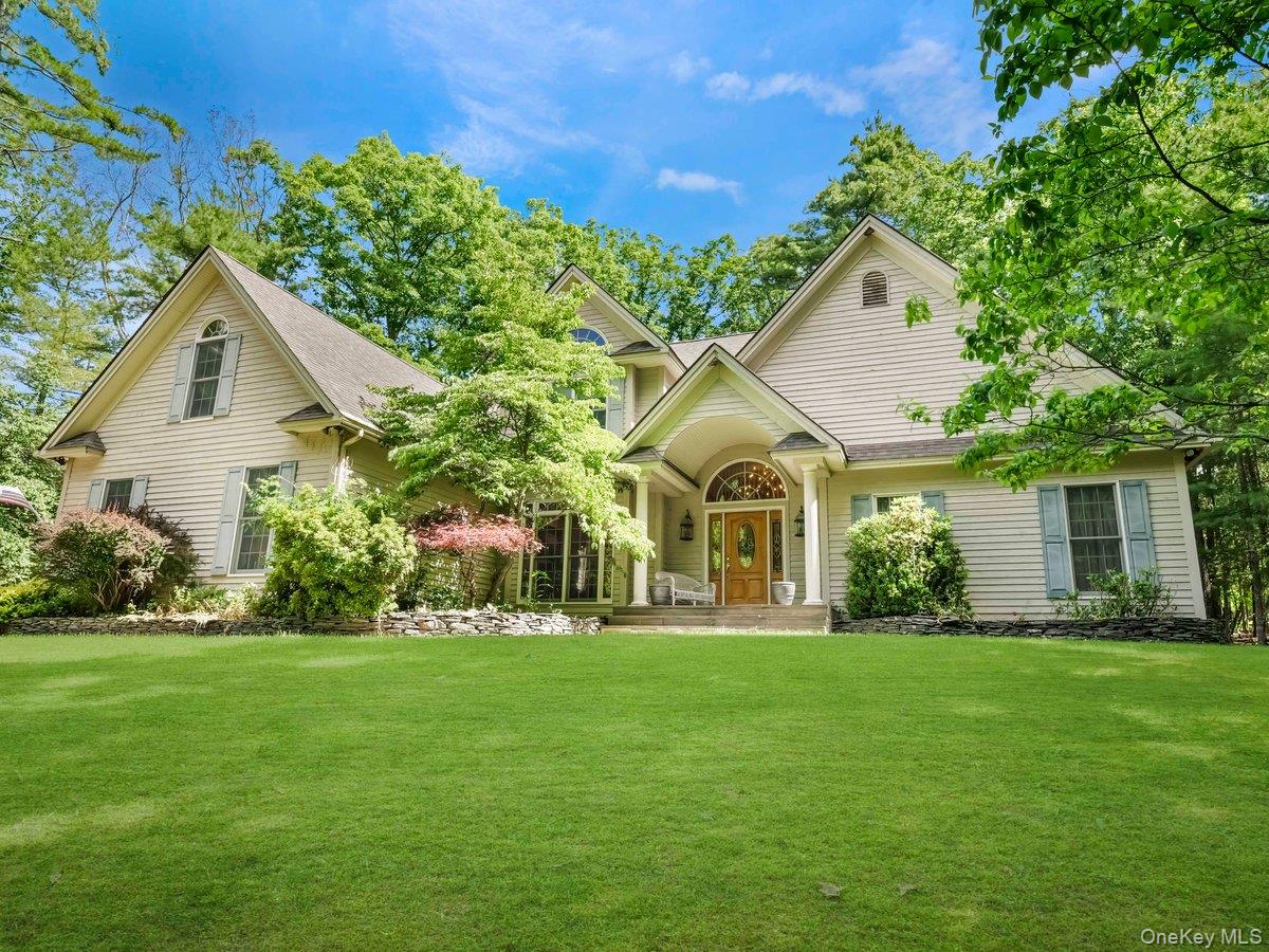 101 Azalea Court – For Sale photo 2