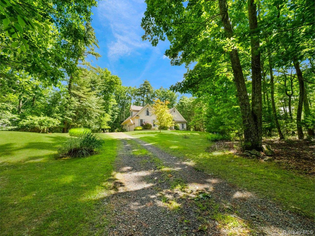 101 Azalea Court – For Sale