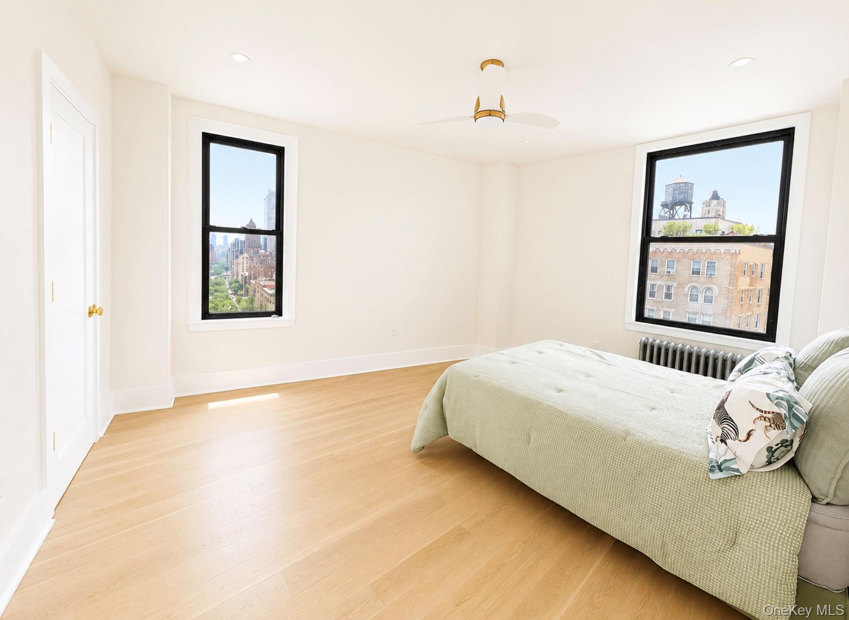 230 W 105th Street, Unit 14G photo 5