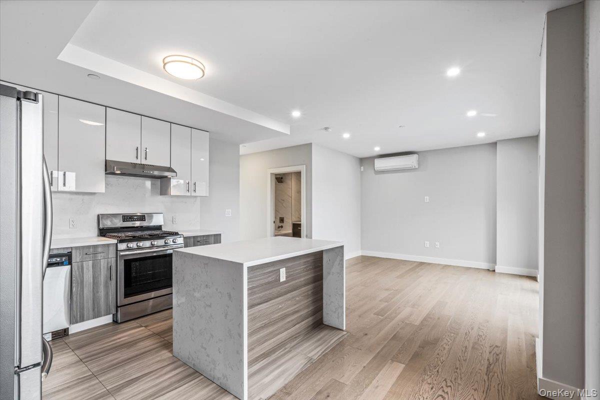 62-96 Woodhaven Boulevard, Unit 5O photo 5