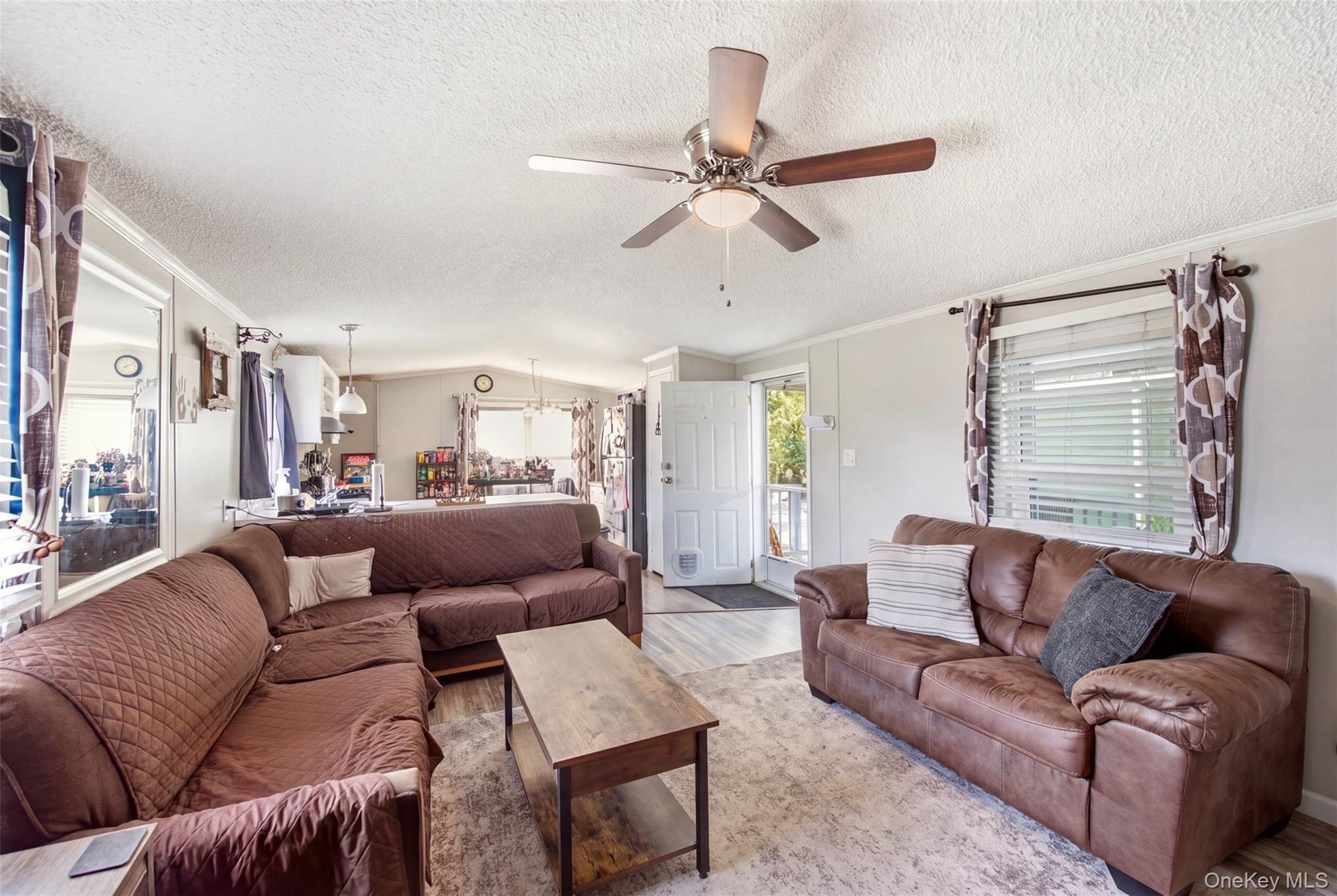 1137 Unit 124 Lincoln Avenue – For Sale photo 13