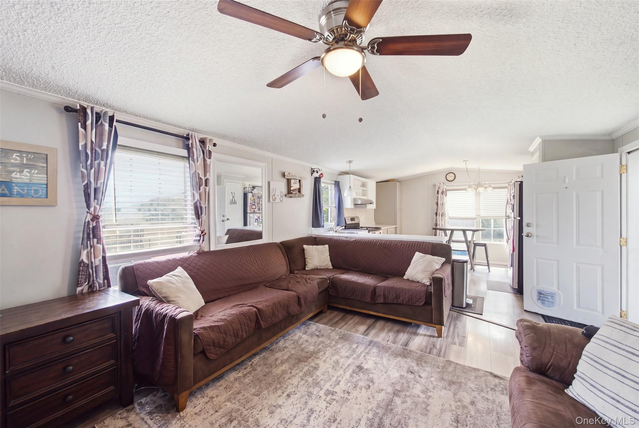 1137 Unit 124 Lincoln Avenue – For Sale photo 12