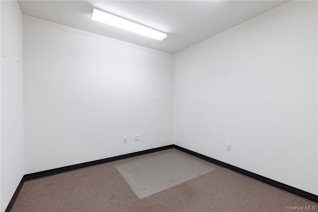 72 Airport Drive – For Rent photo 14