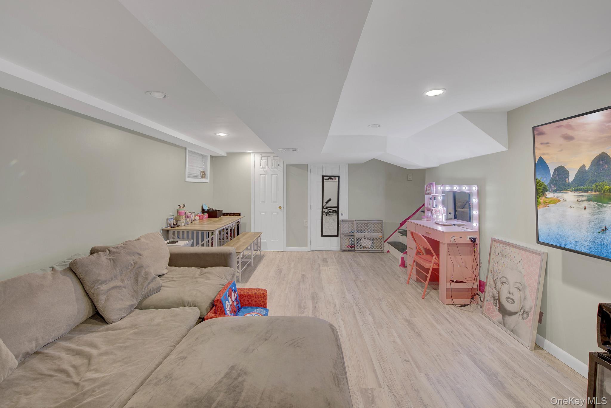 4 Seneca Drive – For Sale photo 11