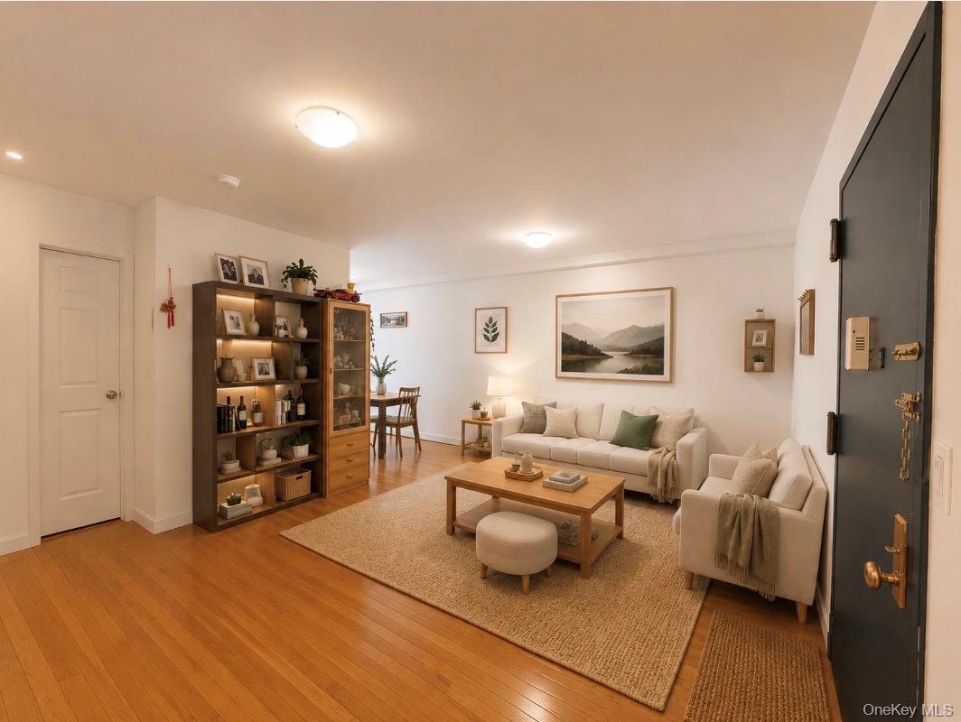 104-64 39th Avenue, Unit 4A photo 3