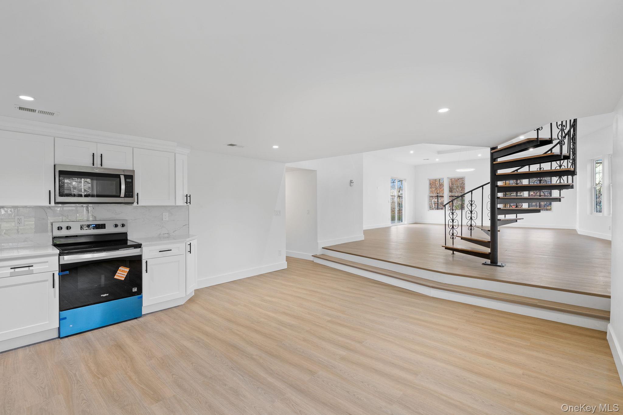 39 Overland Drive – For Sale photo 6