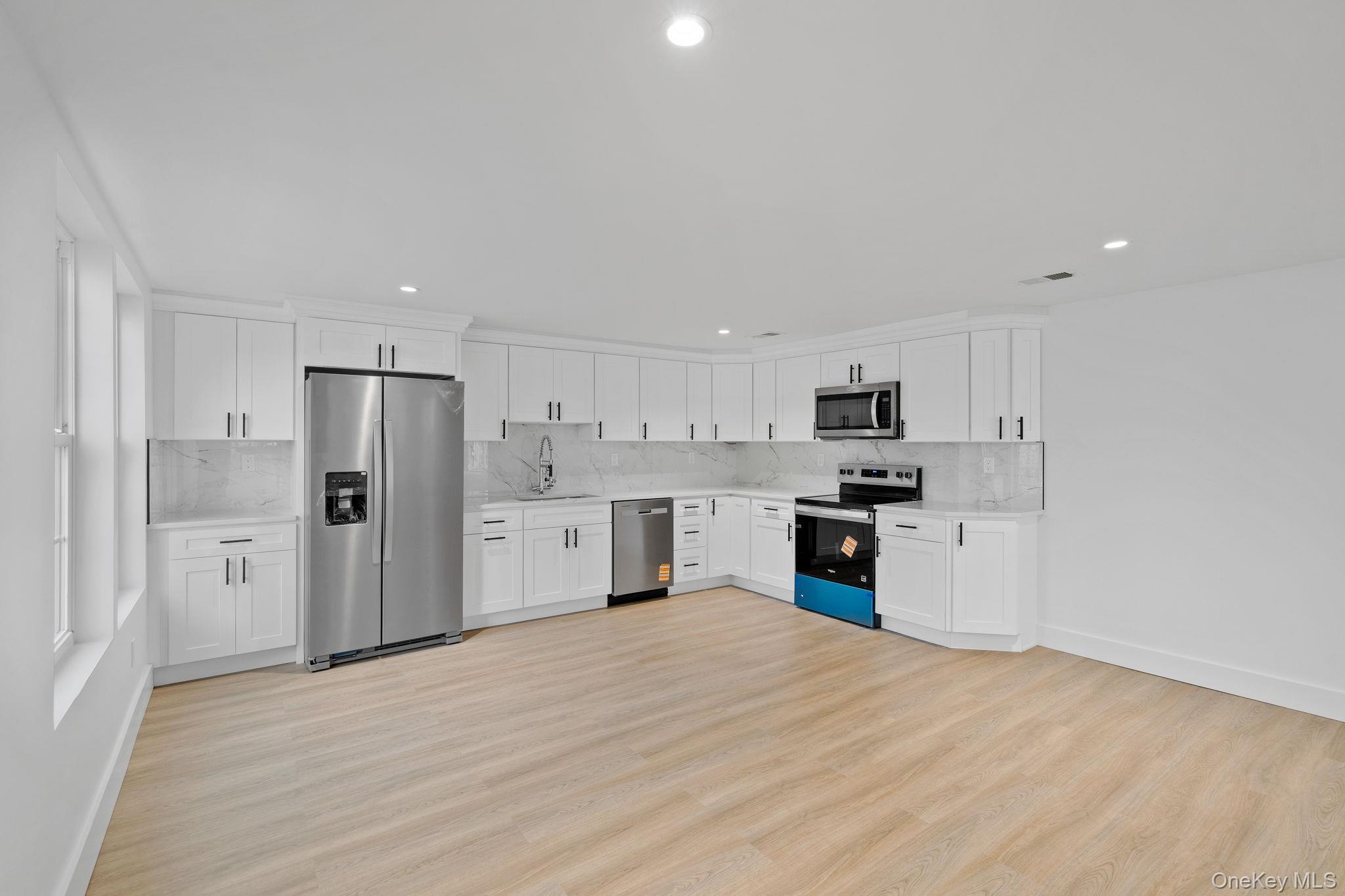 39 Overland Drive – For Sale photo 5