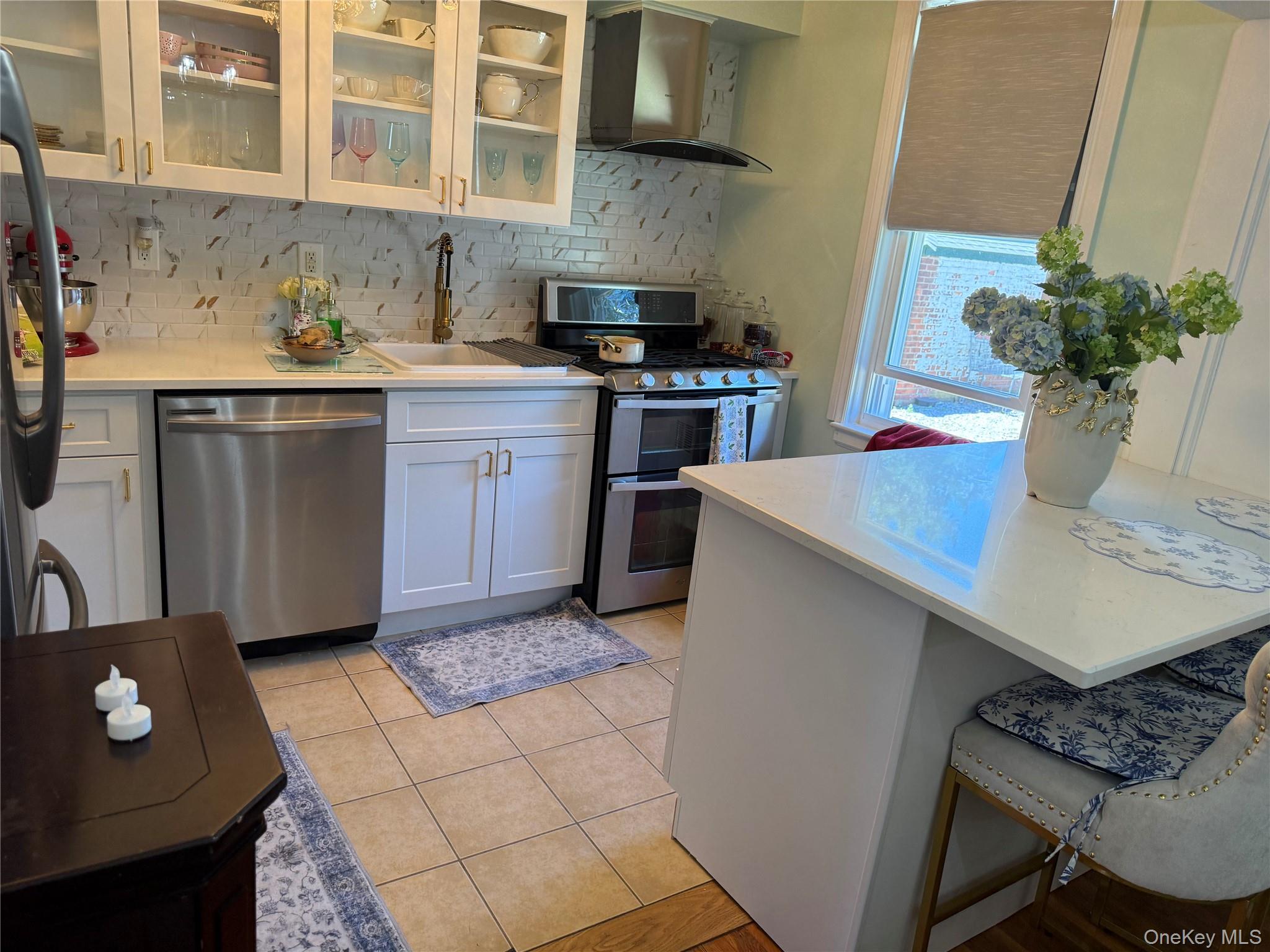 494 S Ocean Avenue, Unit 1 L photo 3
