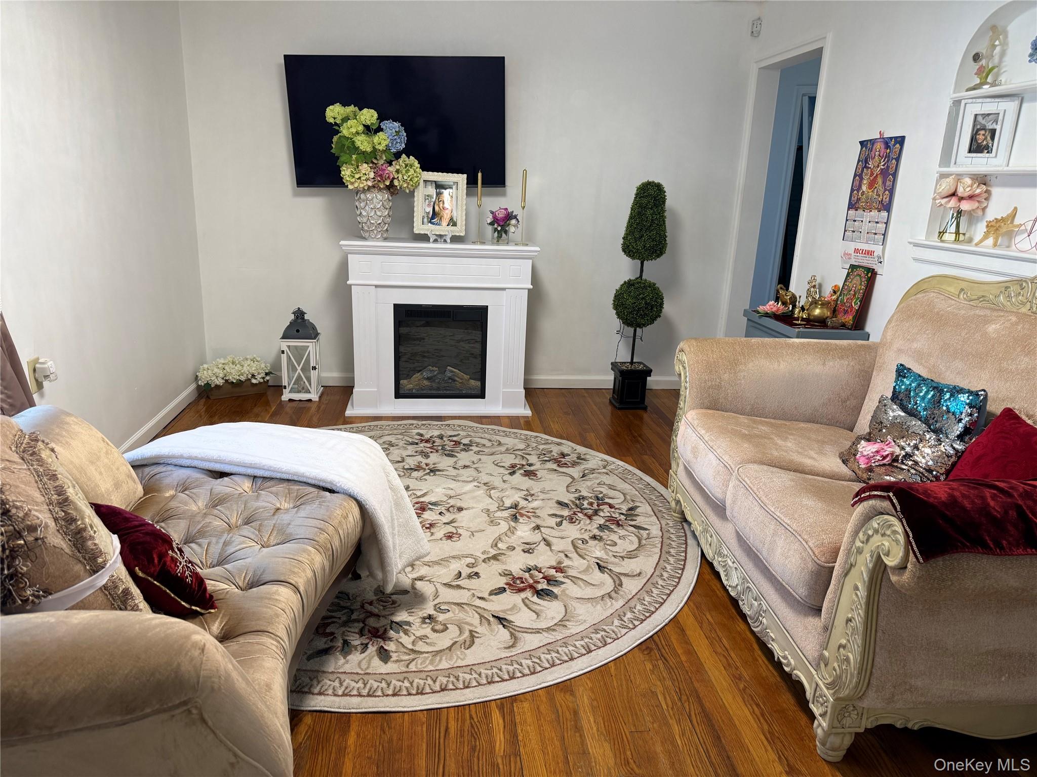 494 S Ocean Avenue, Unit 1 L photo 2