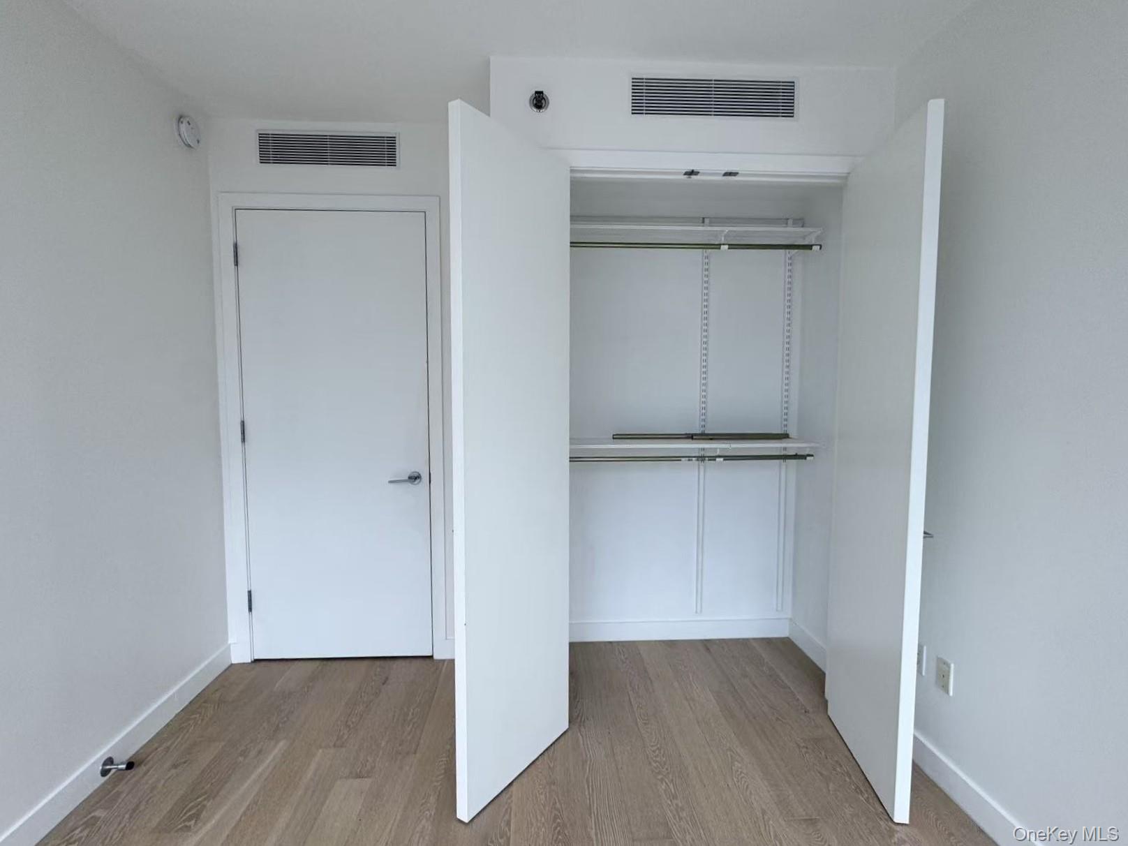 13437 35th Avenue, Unit 11K photo 7