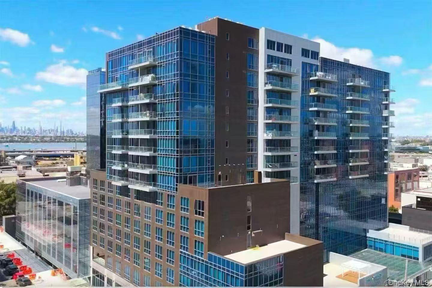 13437 35th Avenue, Unit 11K