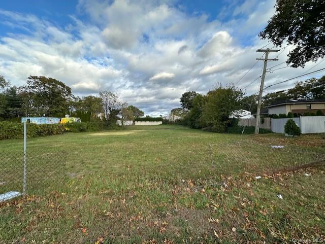 350 commack Road – For Sale photo 2