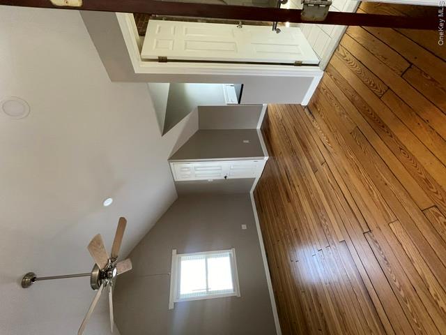 14 Flower Street, Unit 2 photo 8