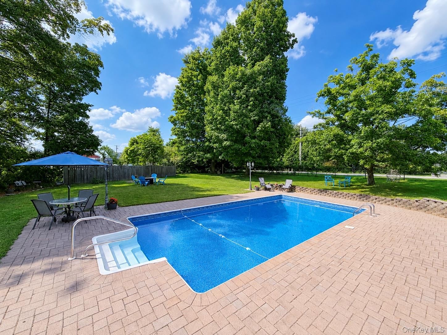 31 Briarwood Drive – For Sale photo 2