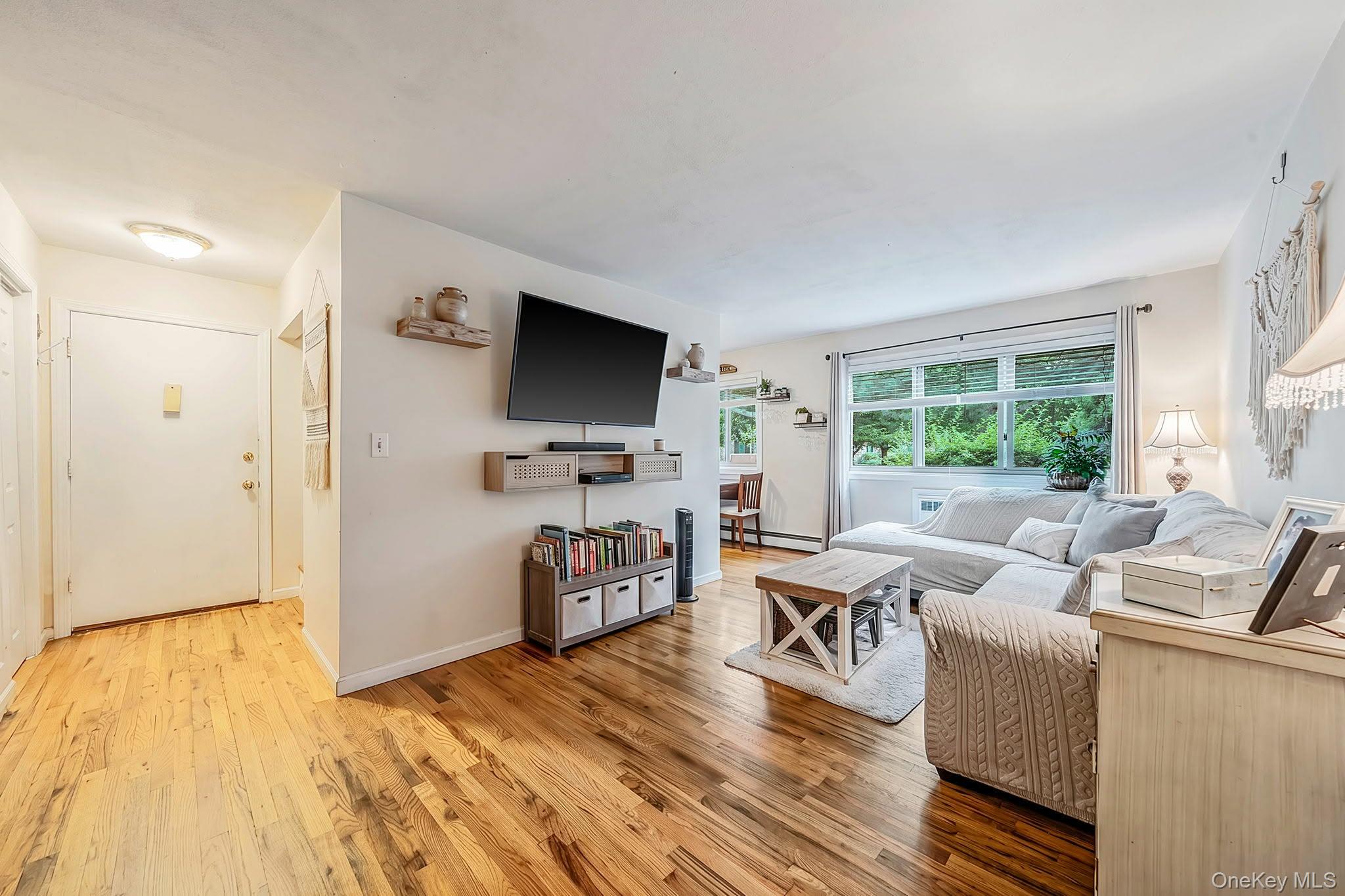 2453 union blvd, Unit 24a photo 3