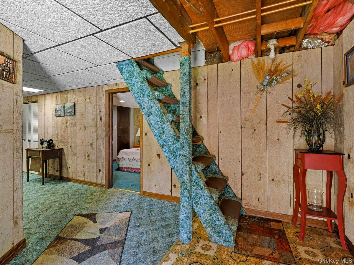 105 S Chapel Hill Road – For Sale photo 32