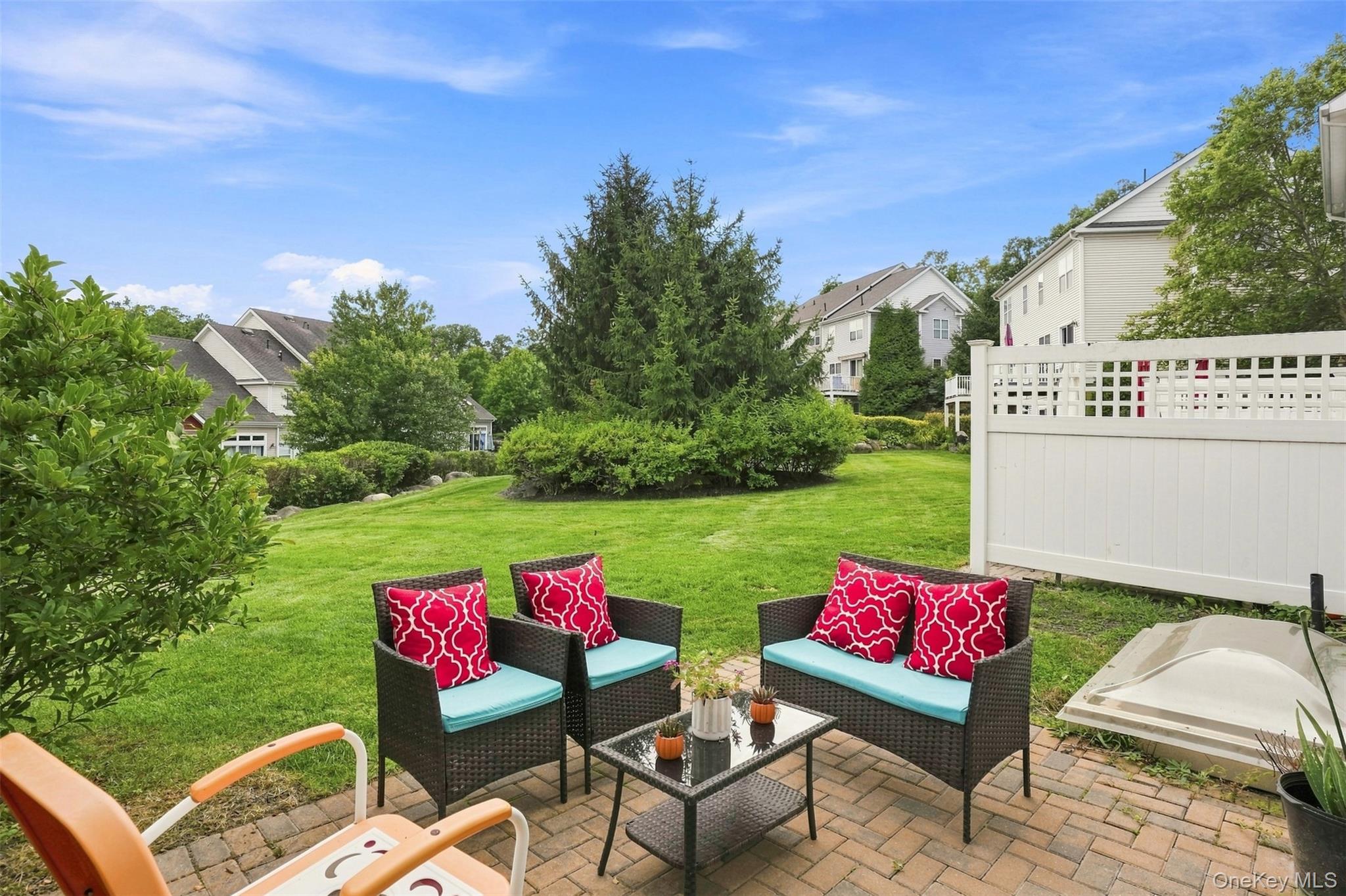 1 High Ridge Lane – For Sale photo 6