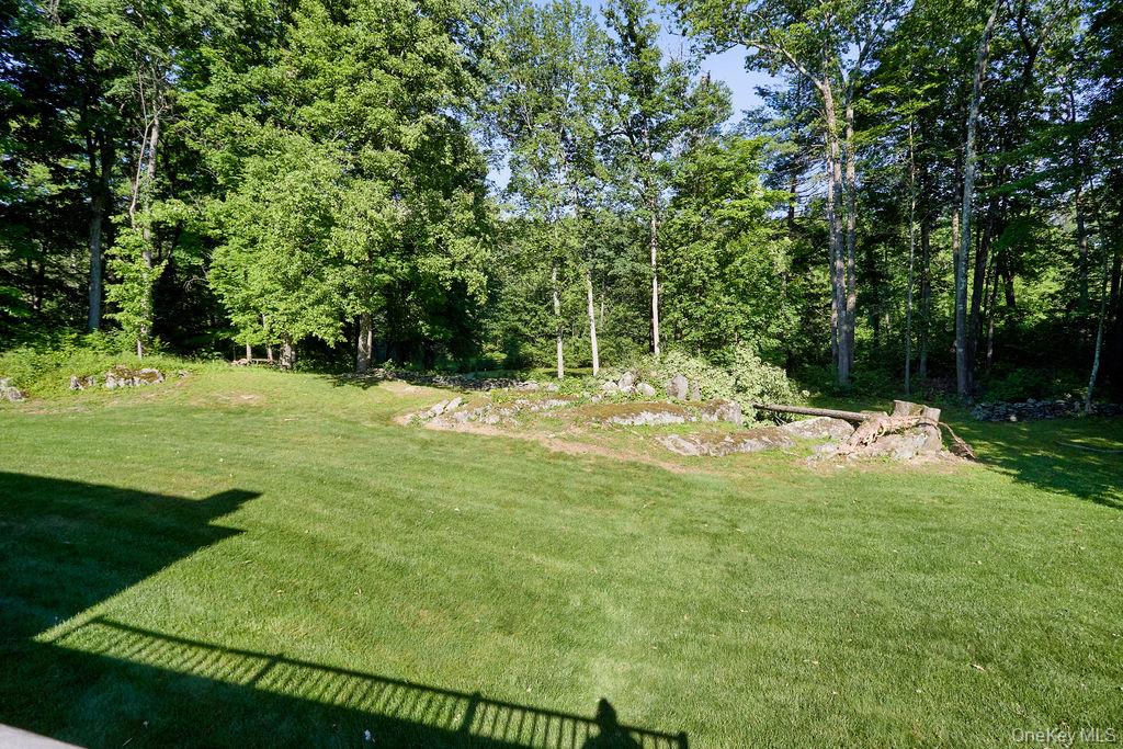 10 Stoutenburgh Drive – For Sale photo 40