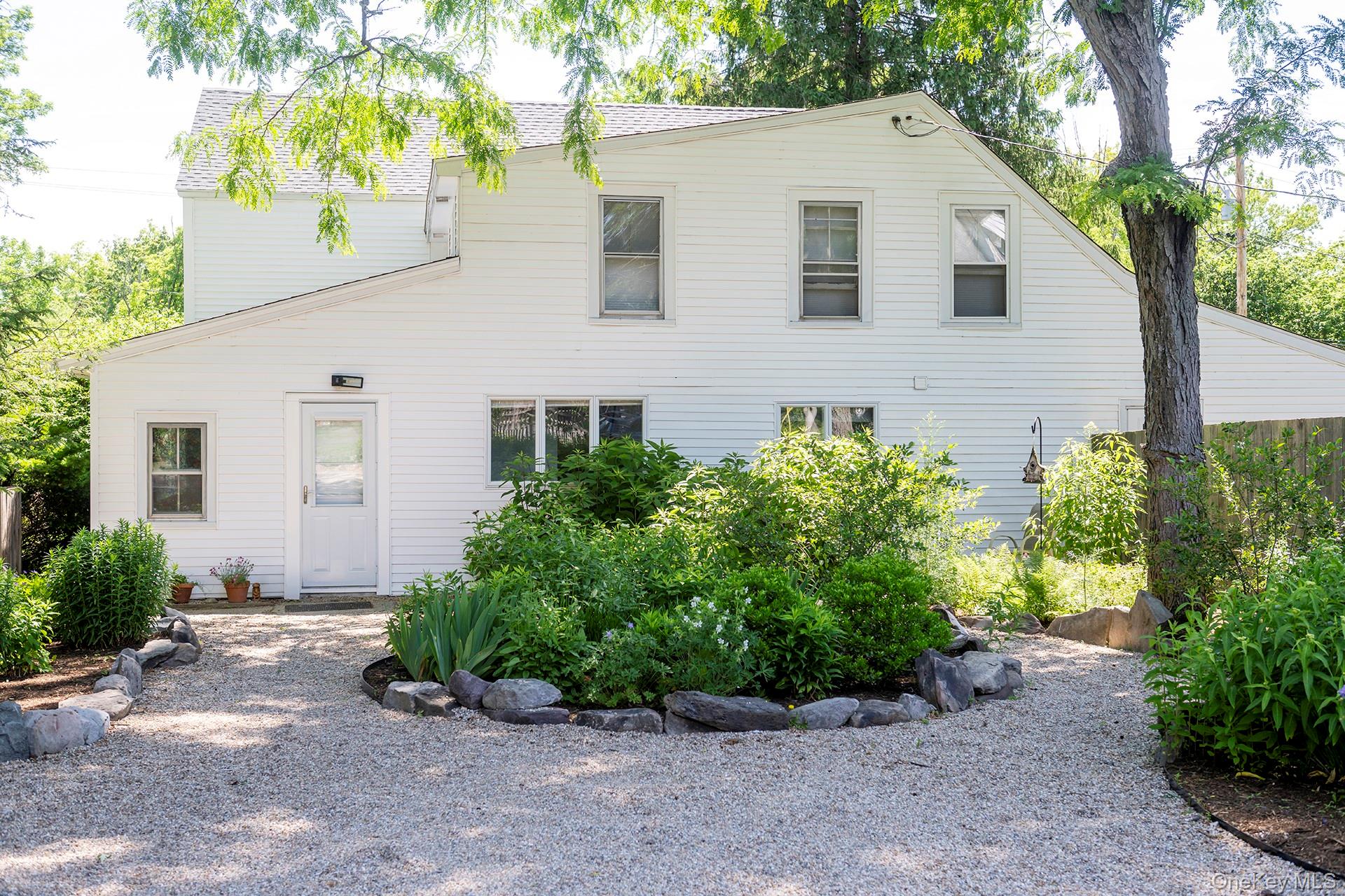 14 S Maple Avenue – For Sale photo 3