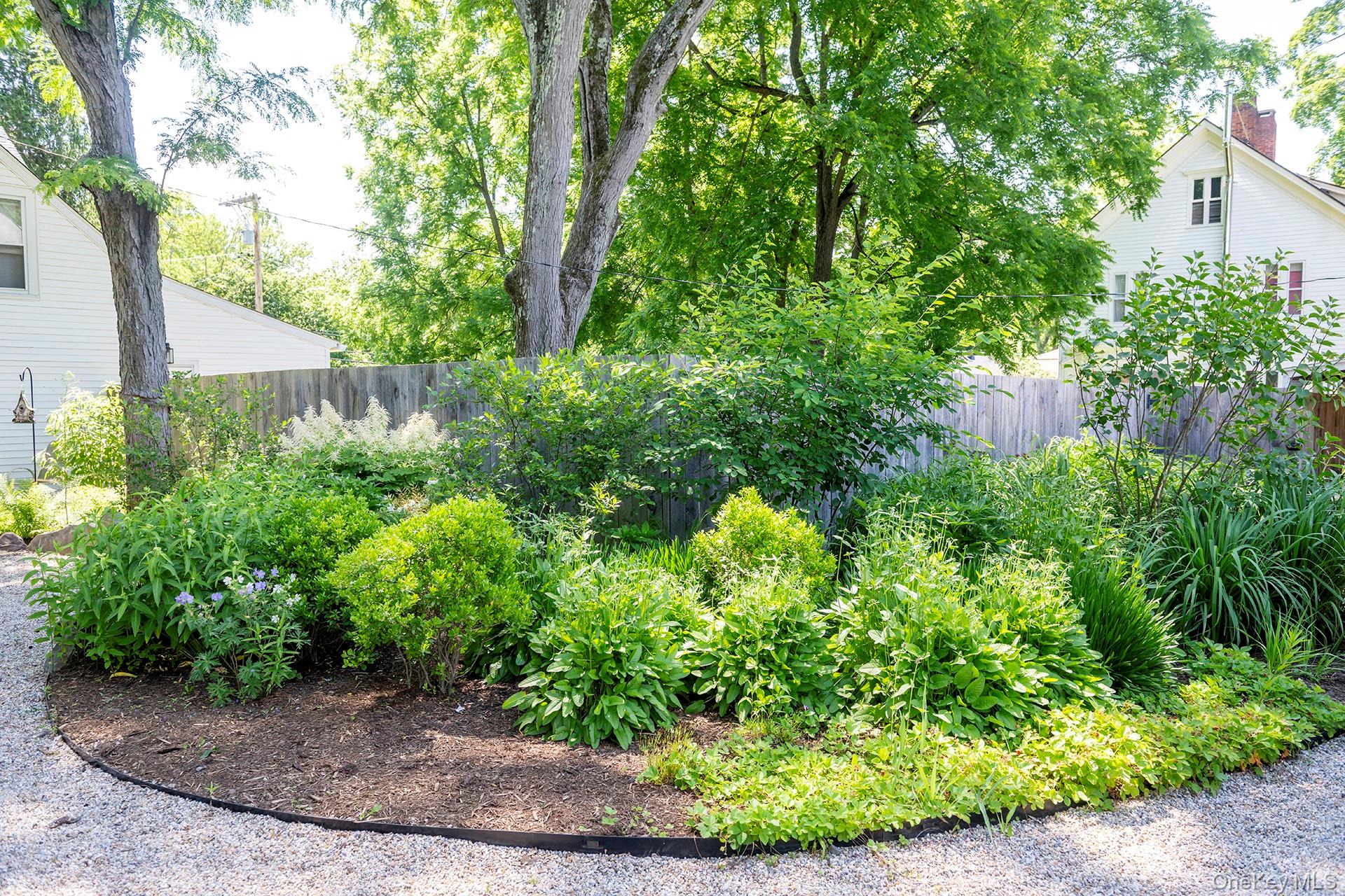 14 S Maple Avenue – For Sale photo 4