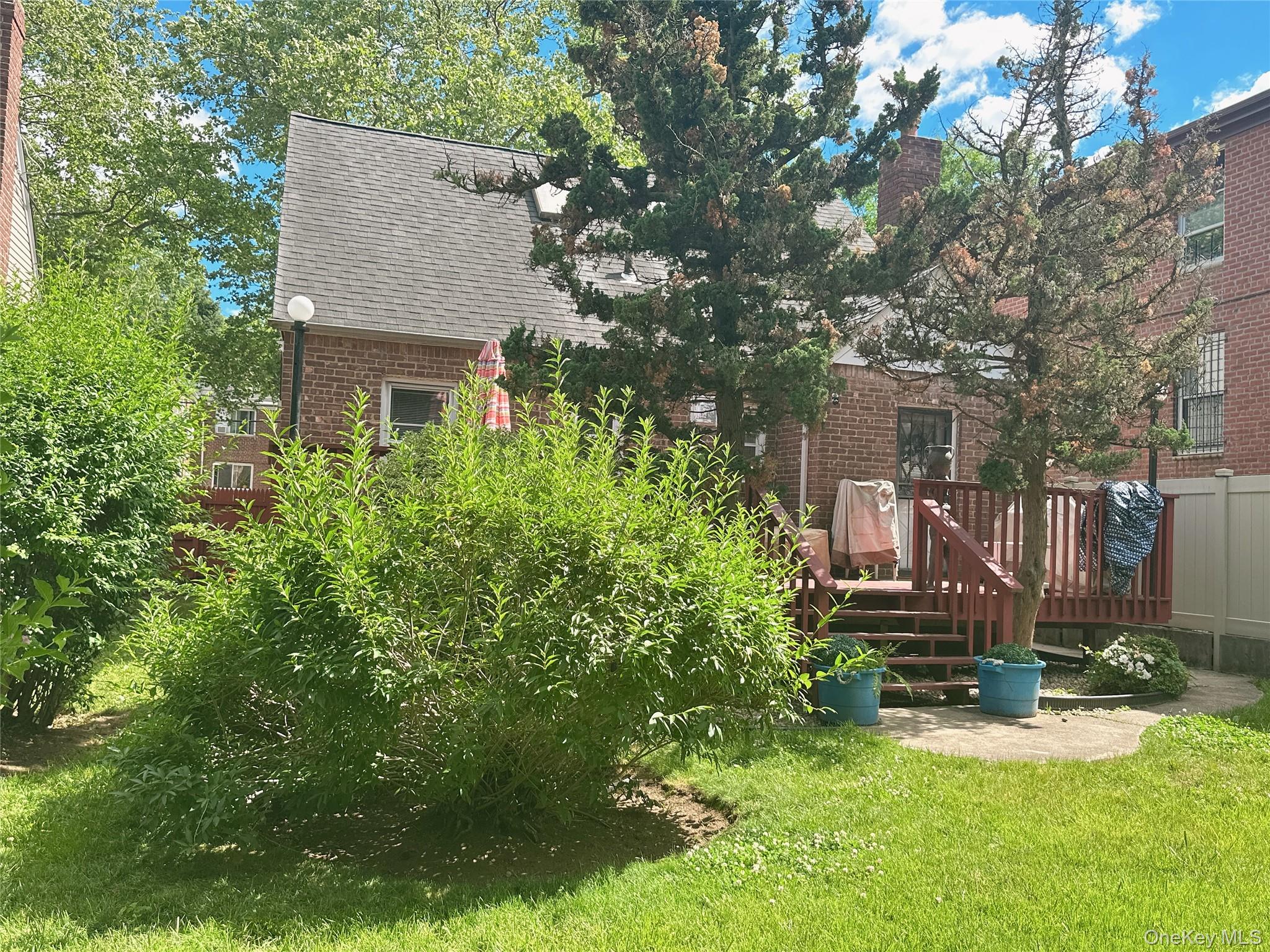 16029 76th Avenue – For Sale photo 19