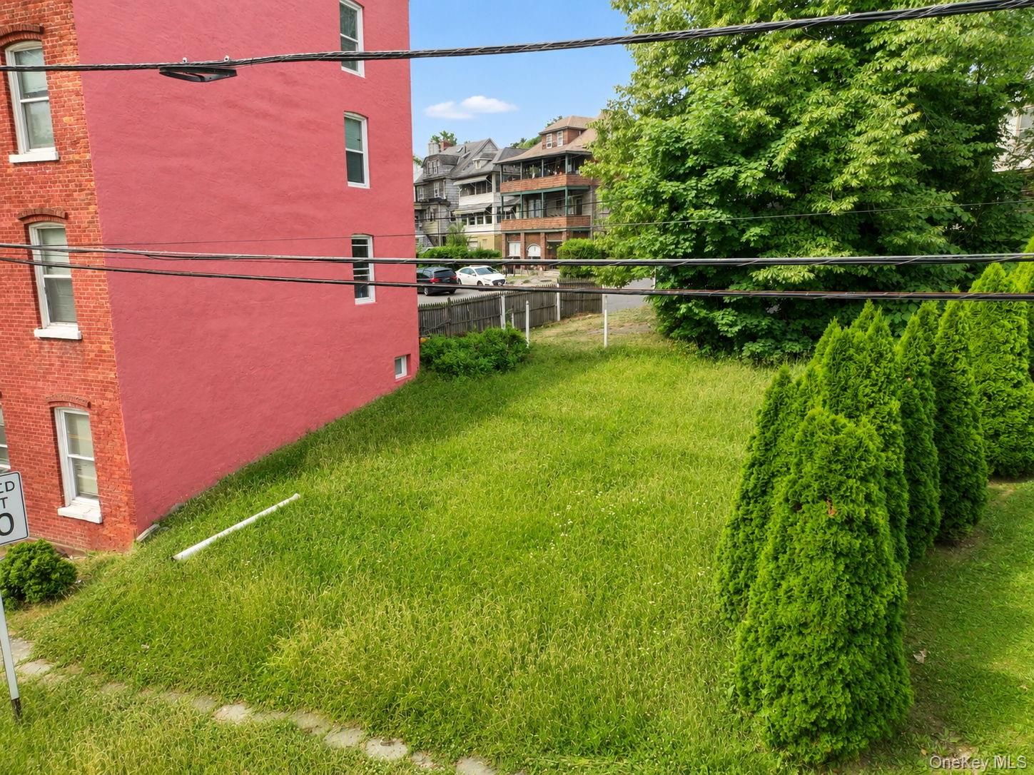 6 Leroy Place – For Sale photo 8
