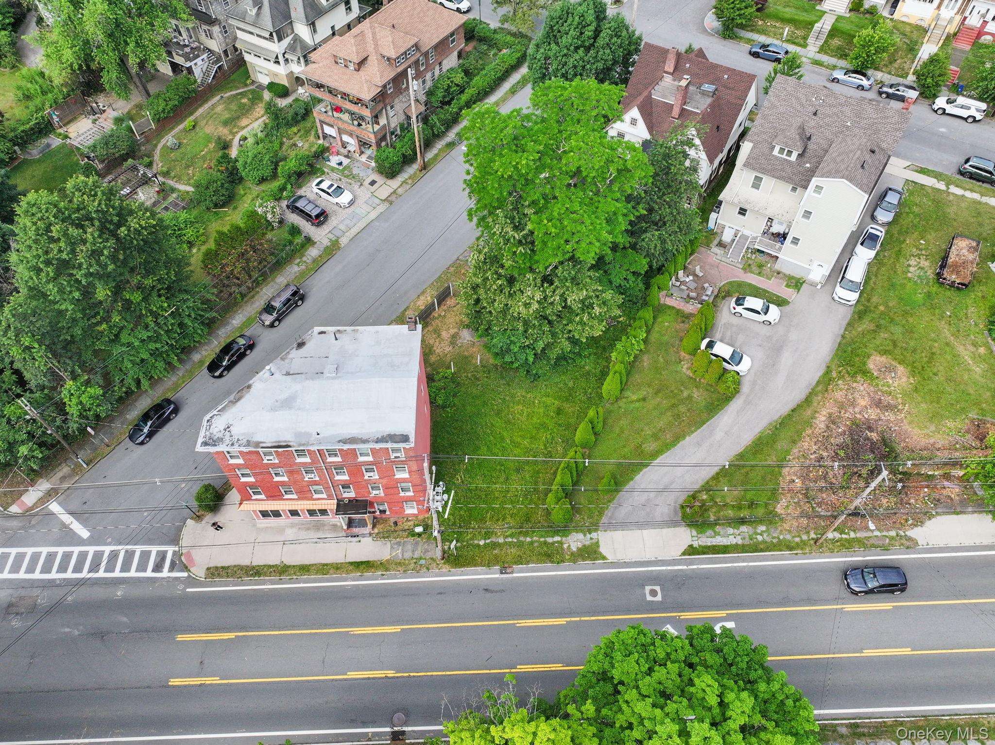 6 Leroy Place – For Sale photo 4