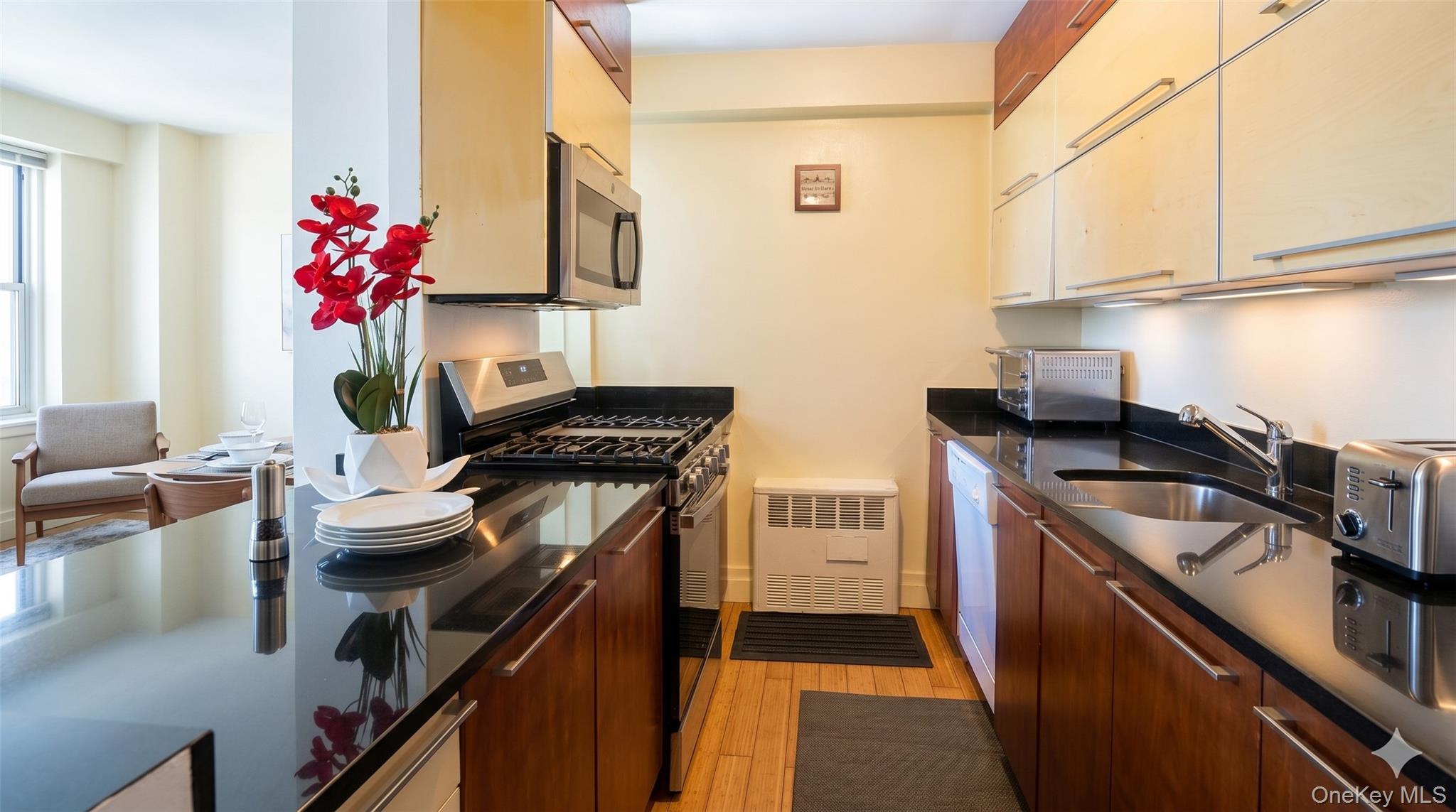 1065 Vermont Street, Unit 4H photo 2