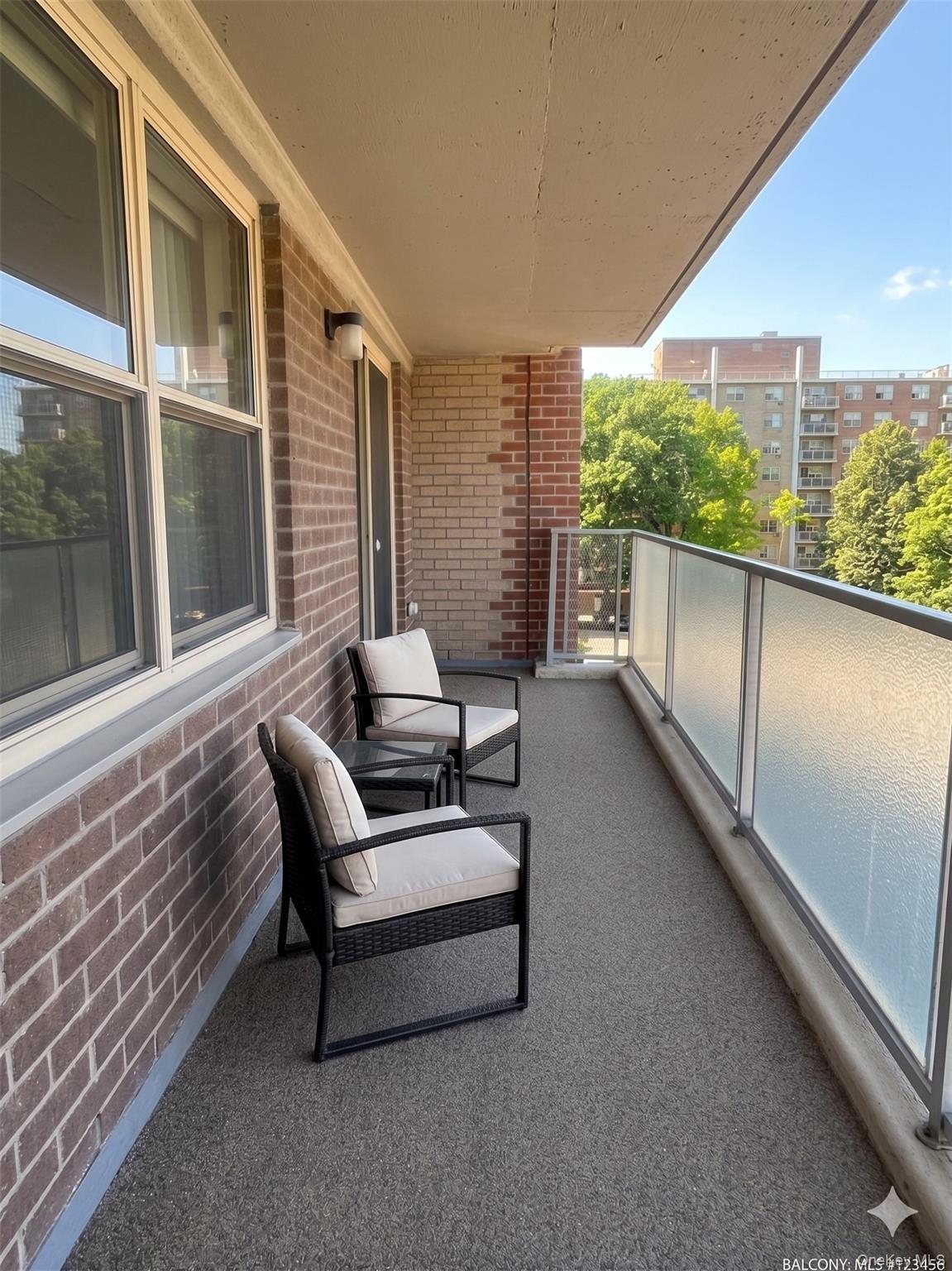 1065 Vermont Street, Unit 4H photo 3