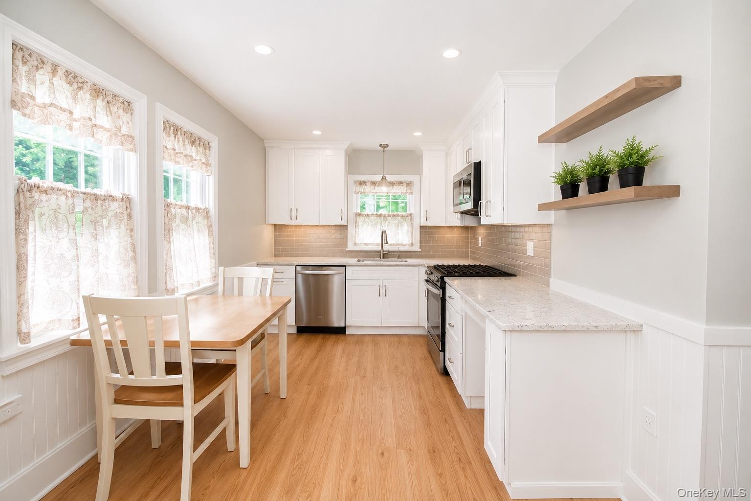 215 Seventh Avenue – For Rent photo 4