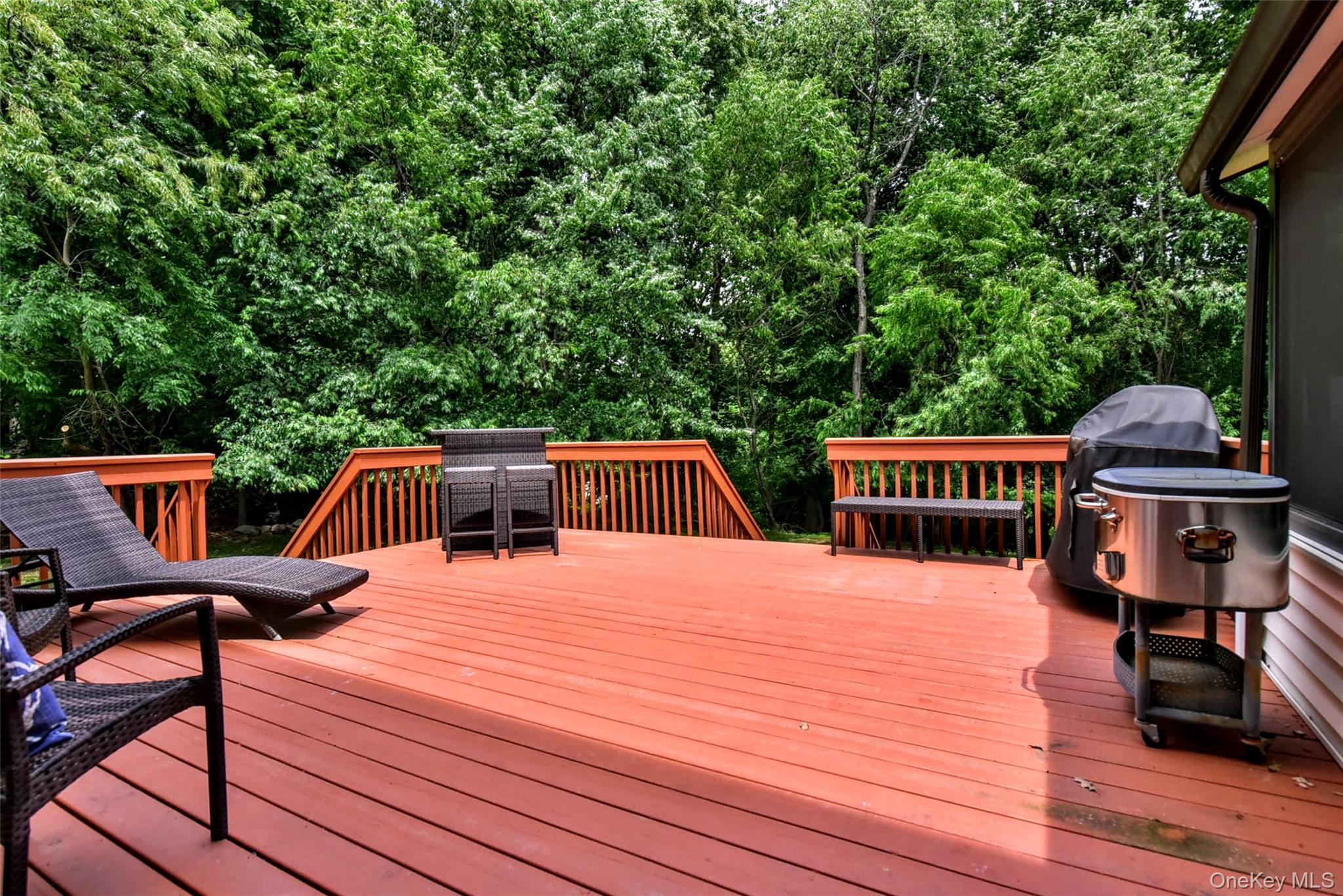 19 Church Road – For Sale photo 32