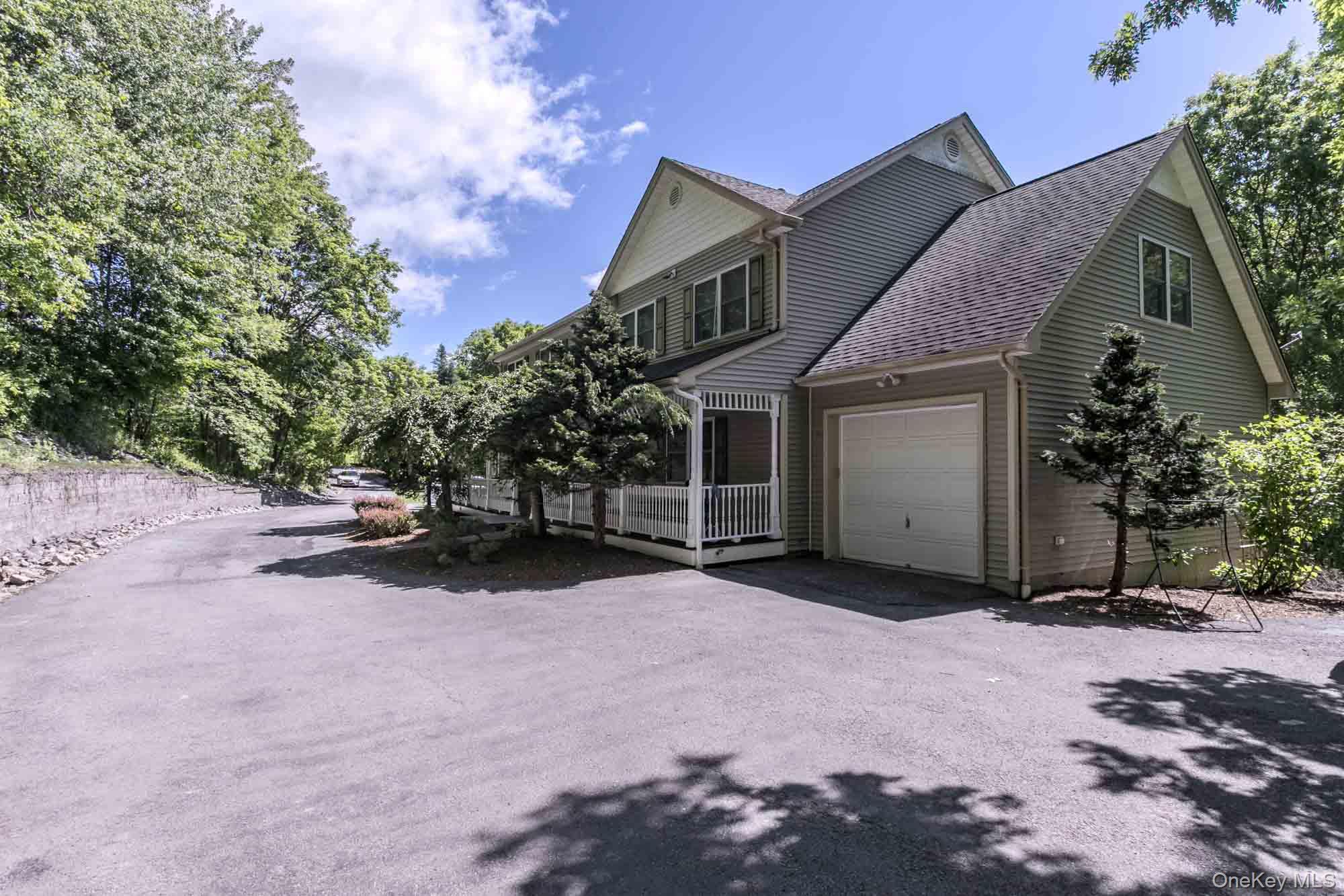 860 Route 284 – For Sale