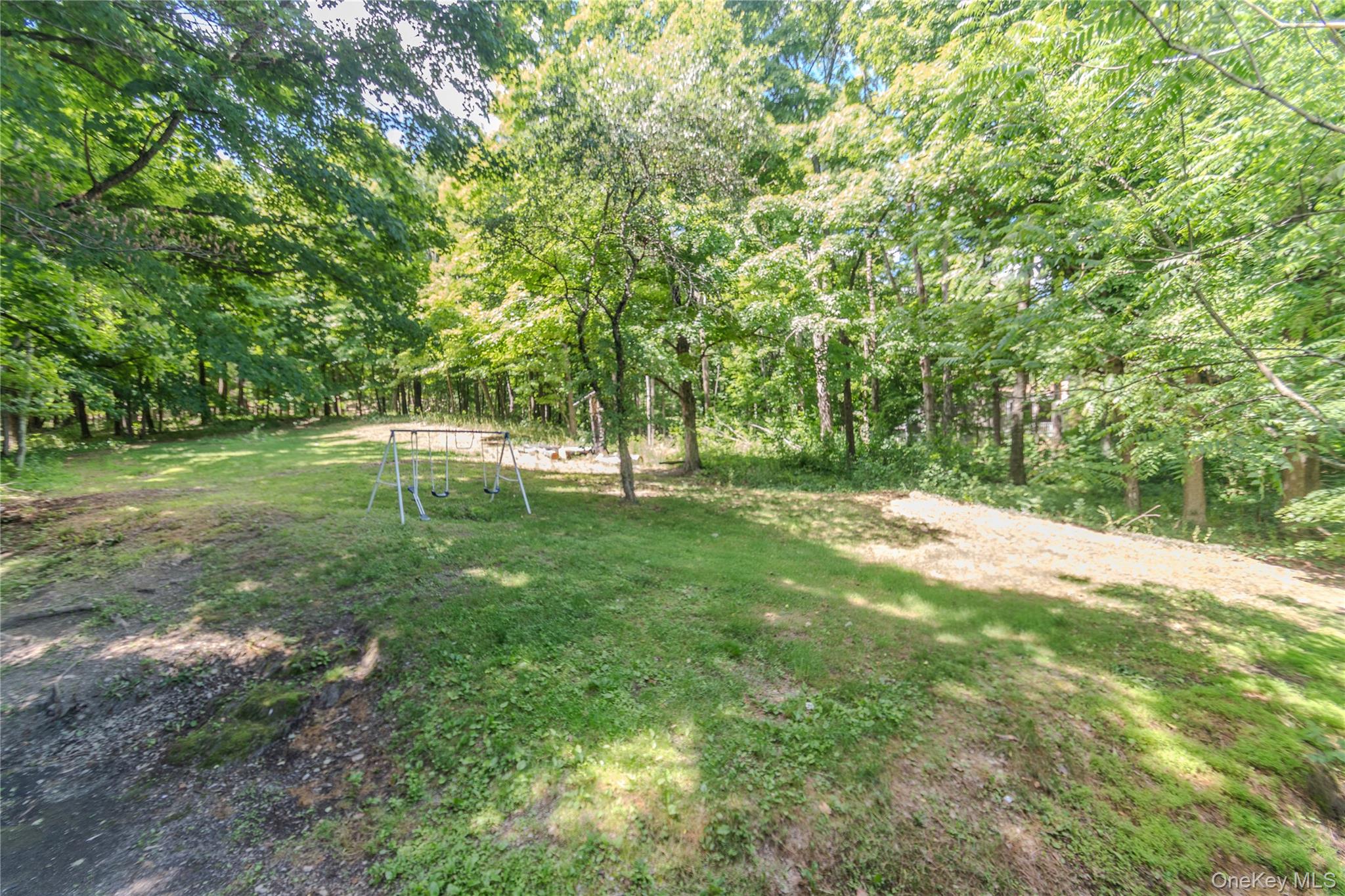 26 Old Hollow Road – For Sale photo 6