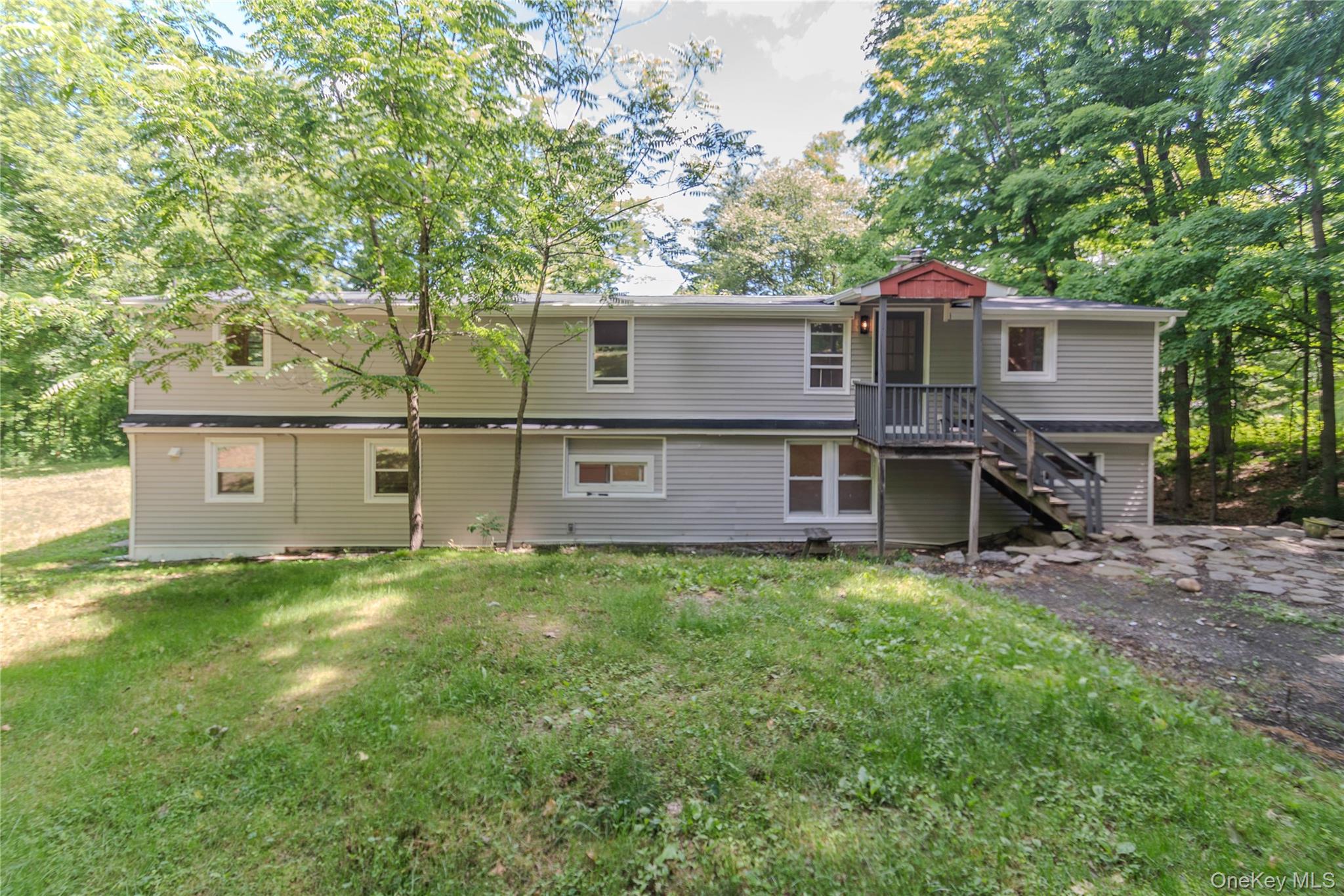 26 Old Hollow Road – For Sale photo 3