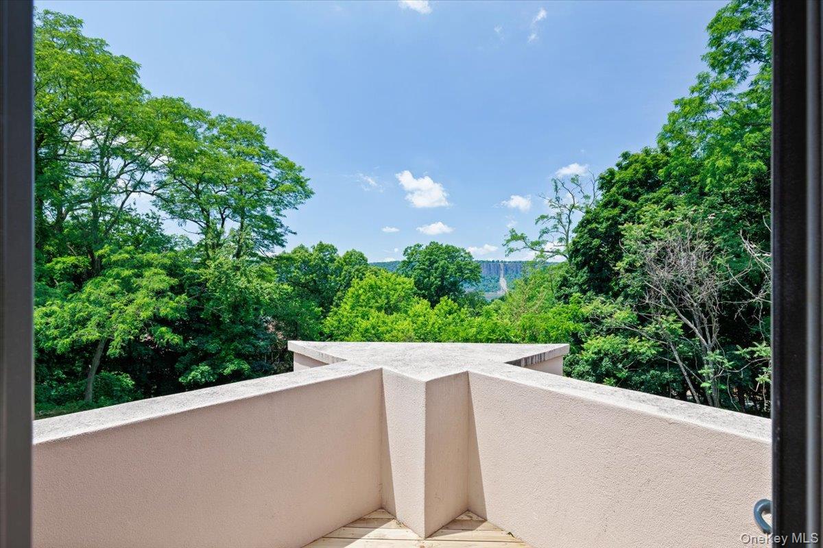150 Pinecrest Drive – For Sale photo 27