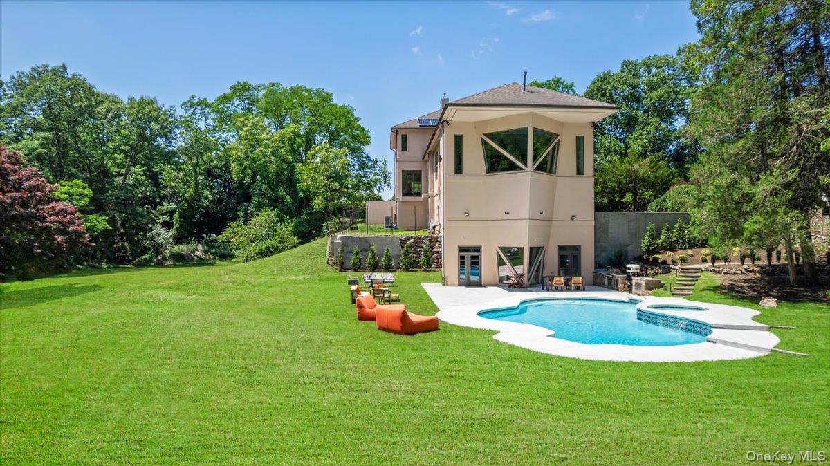 150 Pinecrest Drive – For Sale photo 41