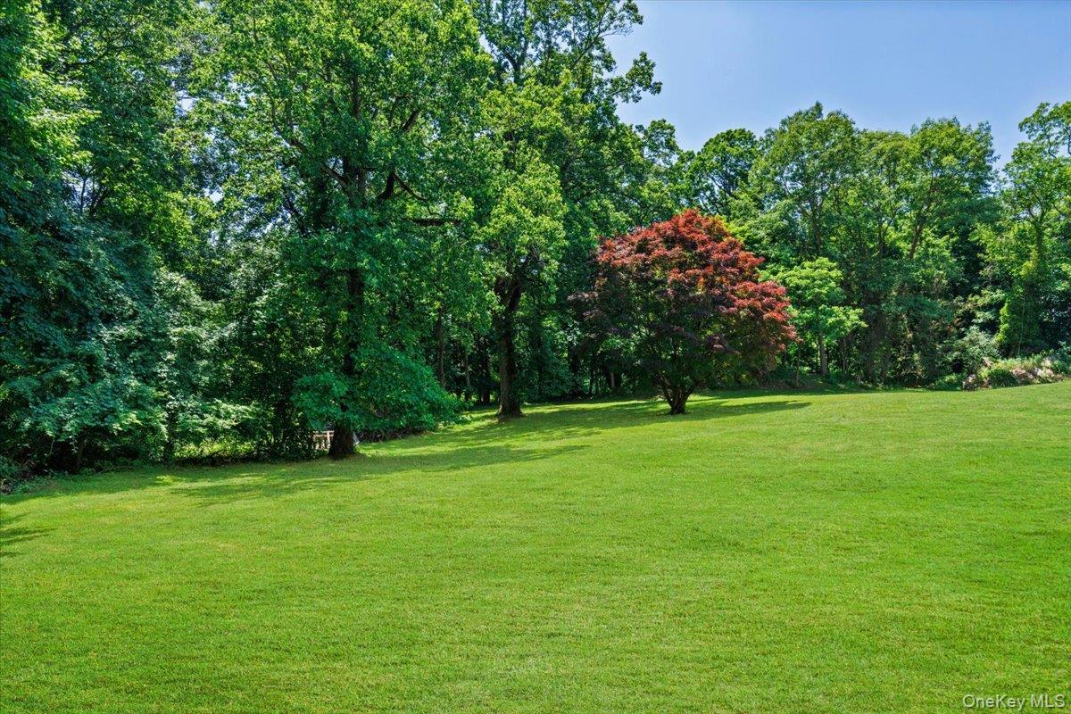 150 Pinecrest Drive – For Sale photo 38