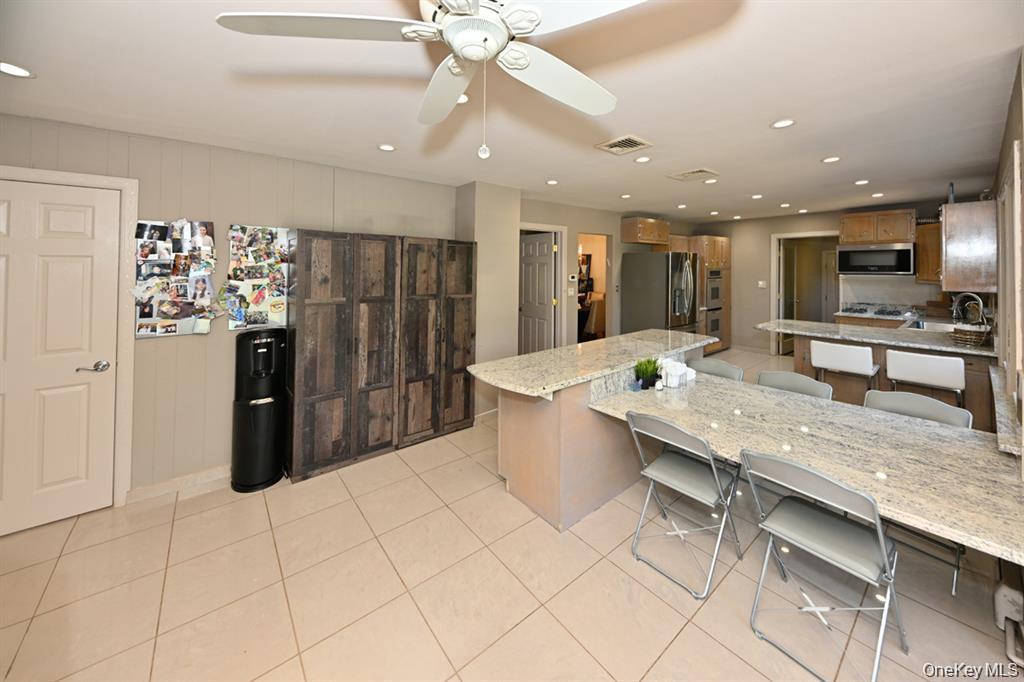 11 Deerwood Road – For Sale photo 21
