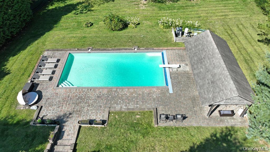 11 Deerwood Road – For Sale photo 9