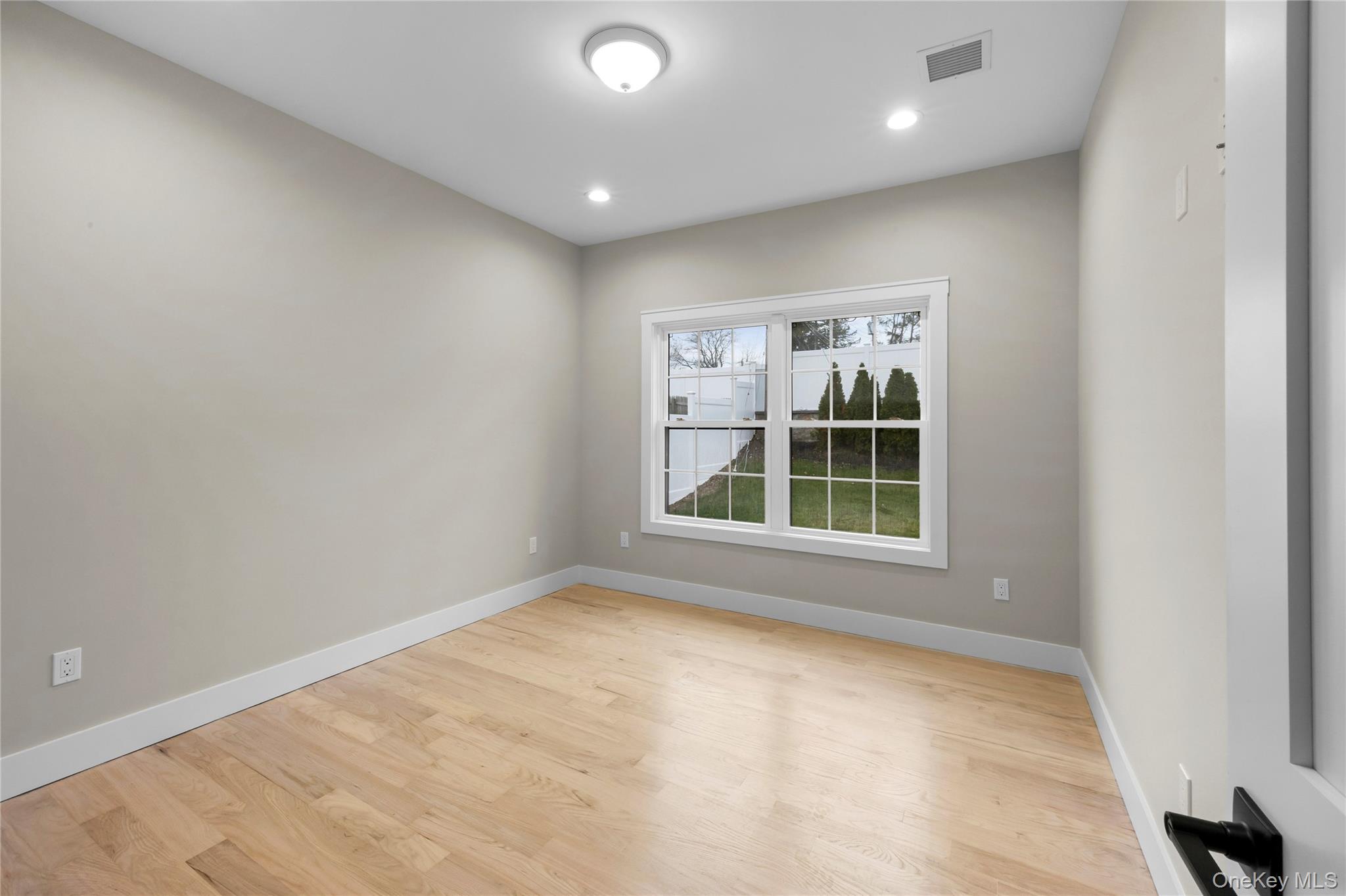 21 Devon Road – For Sale photo 19