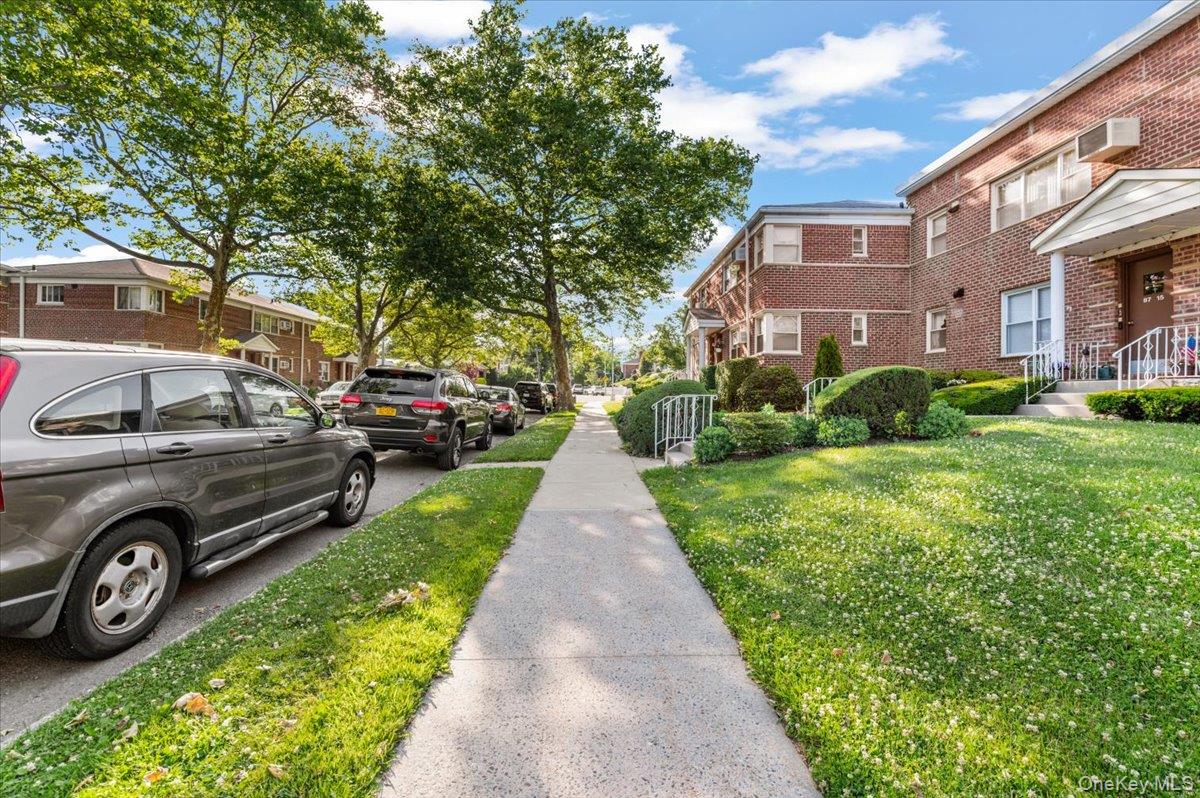 87-29 Marengo Street, Unit 1C photo 16
