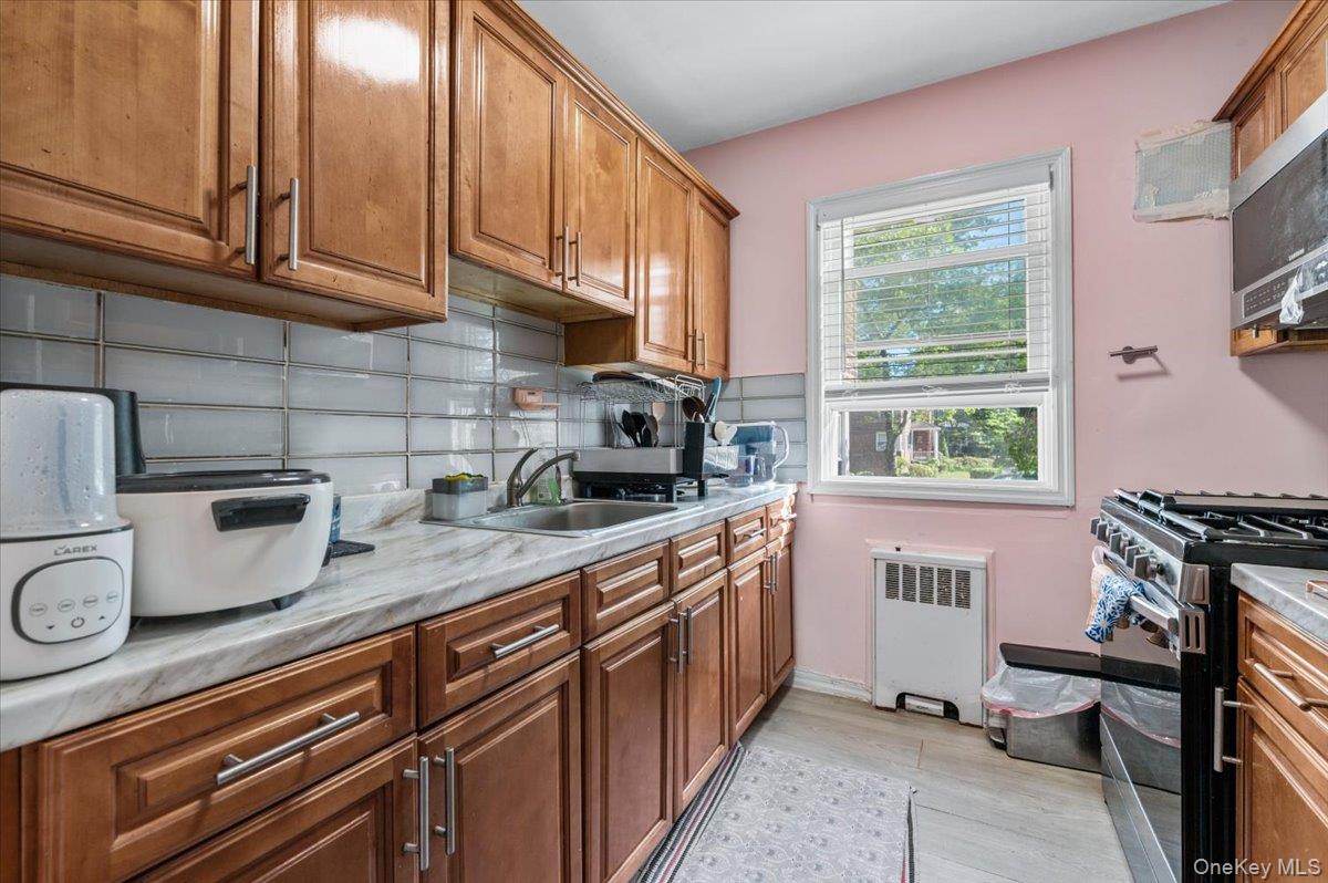 87-29 Marengo Street, Unit 1C photo 7