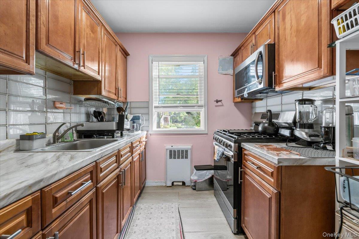 87-29 Marengo Street, Unit 1C photo 6